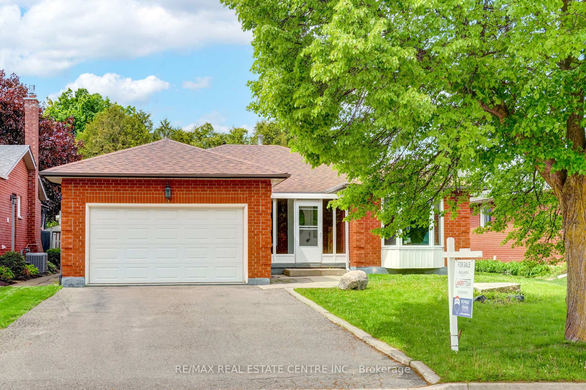 Photo 1 of 3 Passmore Avenue, Orangeville — HOMEH
