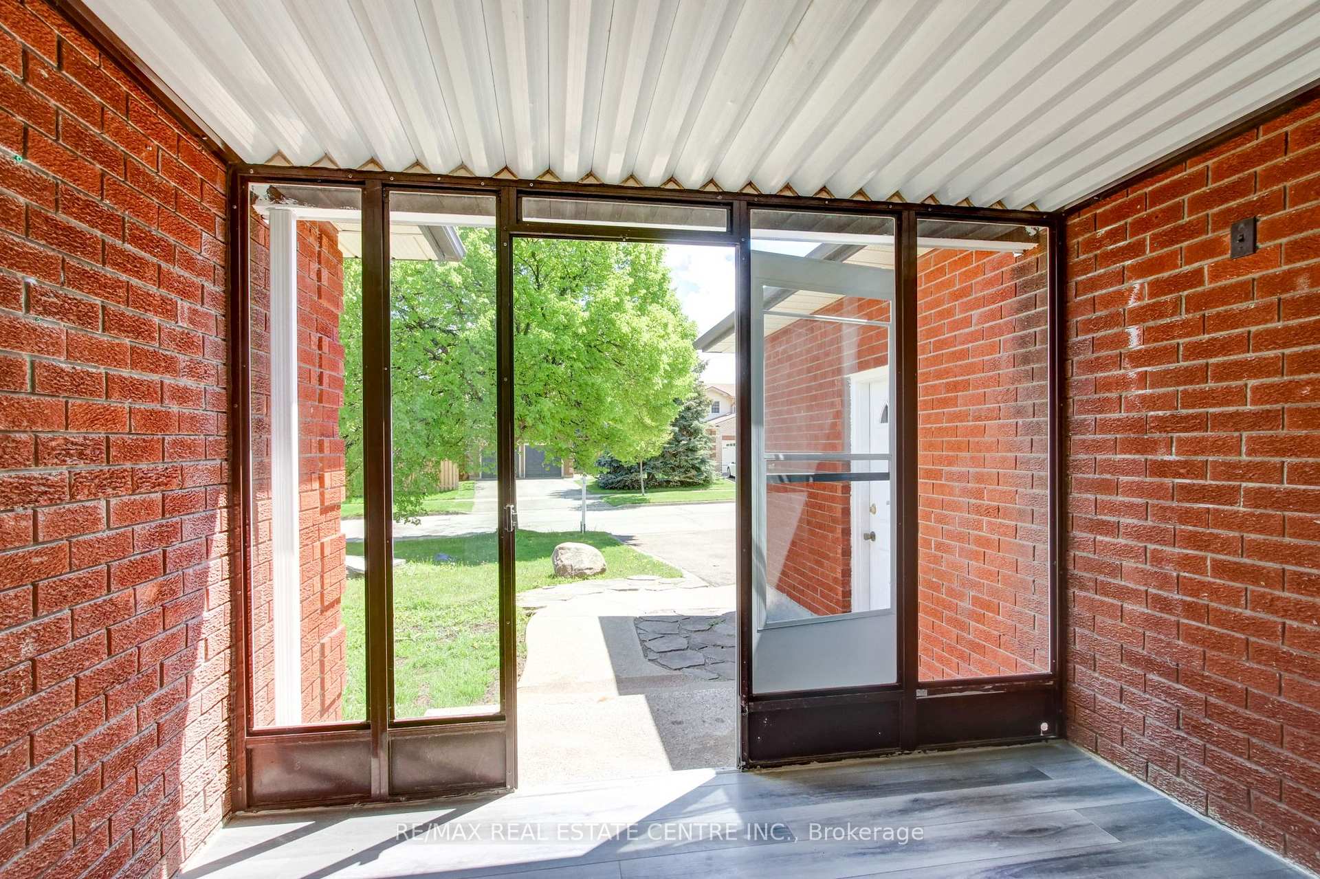 Photo 48 of 3 Passmore Avenue, Orangeville — HOMEH