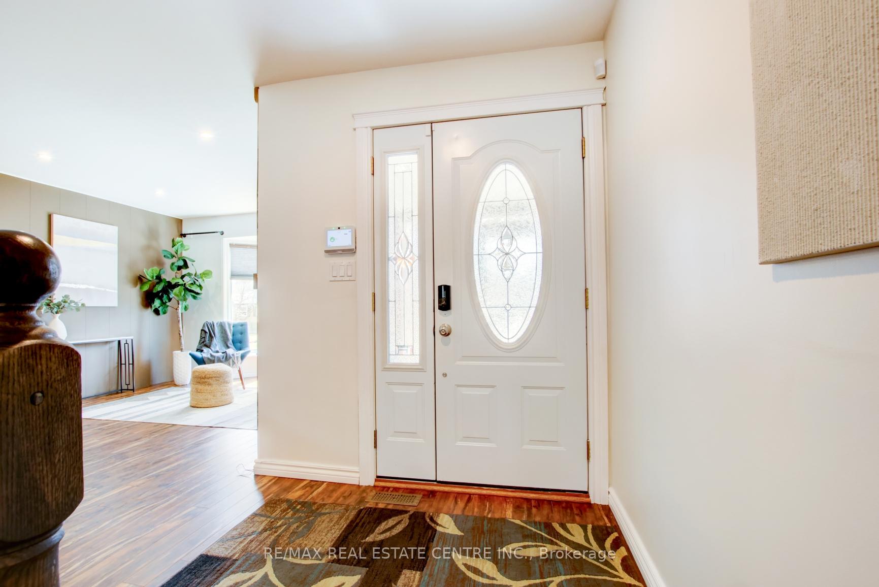 Photo 3 of 3 Passmore Avenue, Orangeville — HOMEH