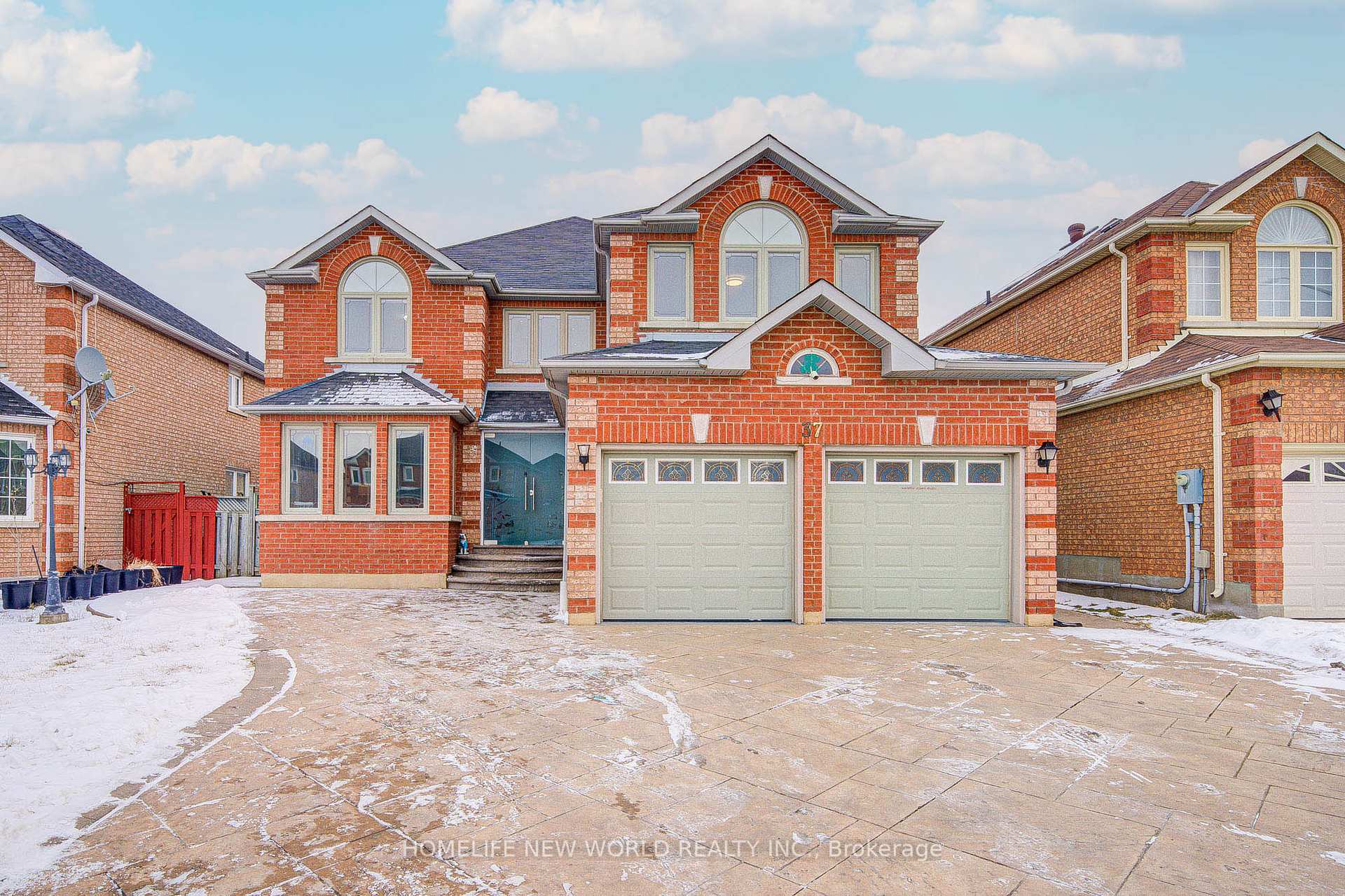 Photo 1 of 37 Beulah Drive, Markham, Middlefield — HOMEH