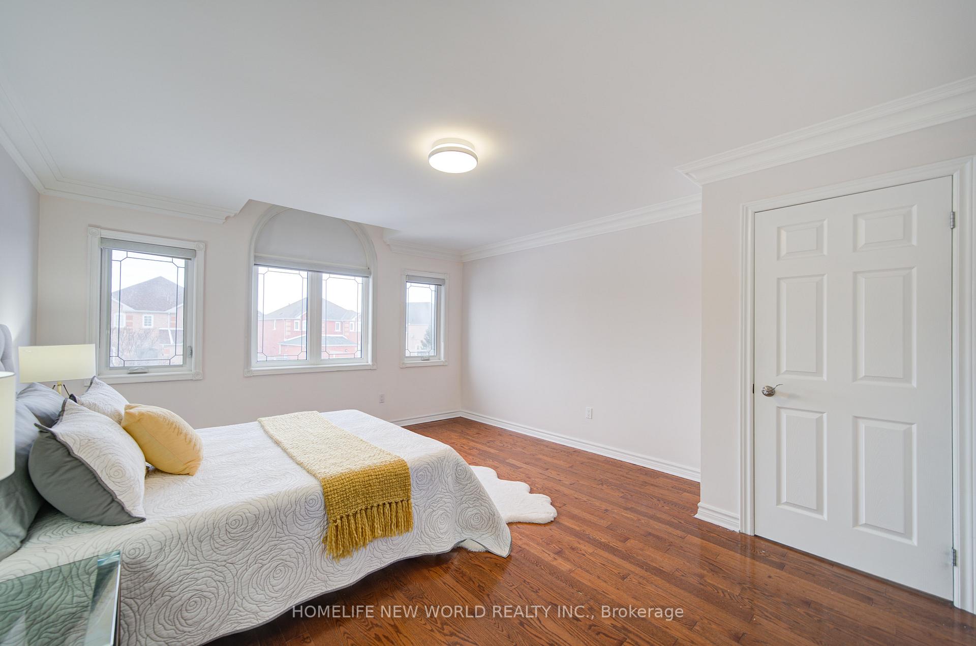 Photo 34 of 37 Beulah Drive, Markham, Middlefield — HOMEH