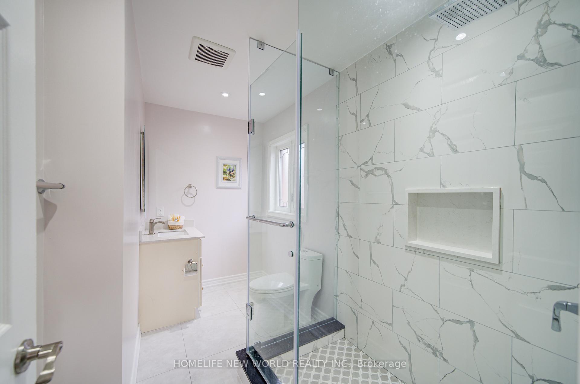 Photo 35 of 37 Beulah Drive, Markham, Middlefield — HOMEH