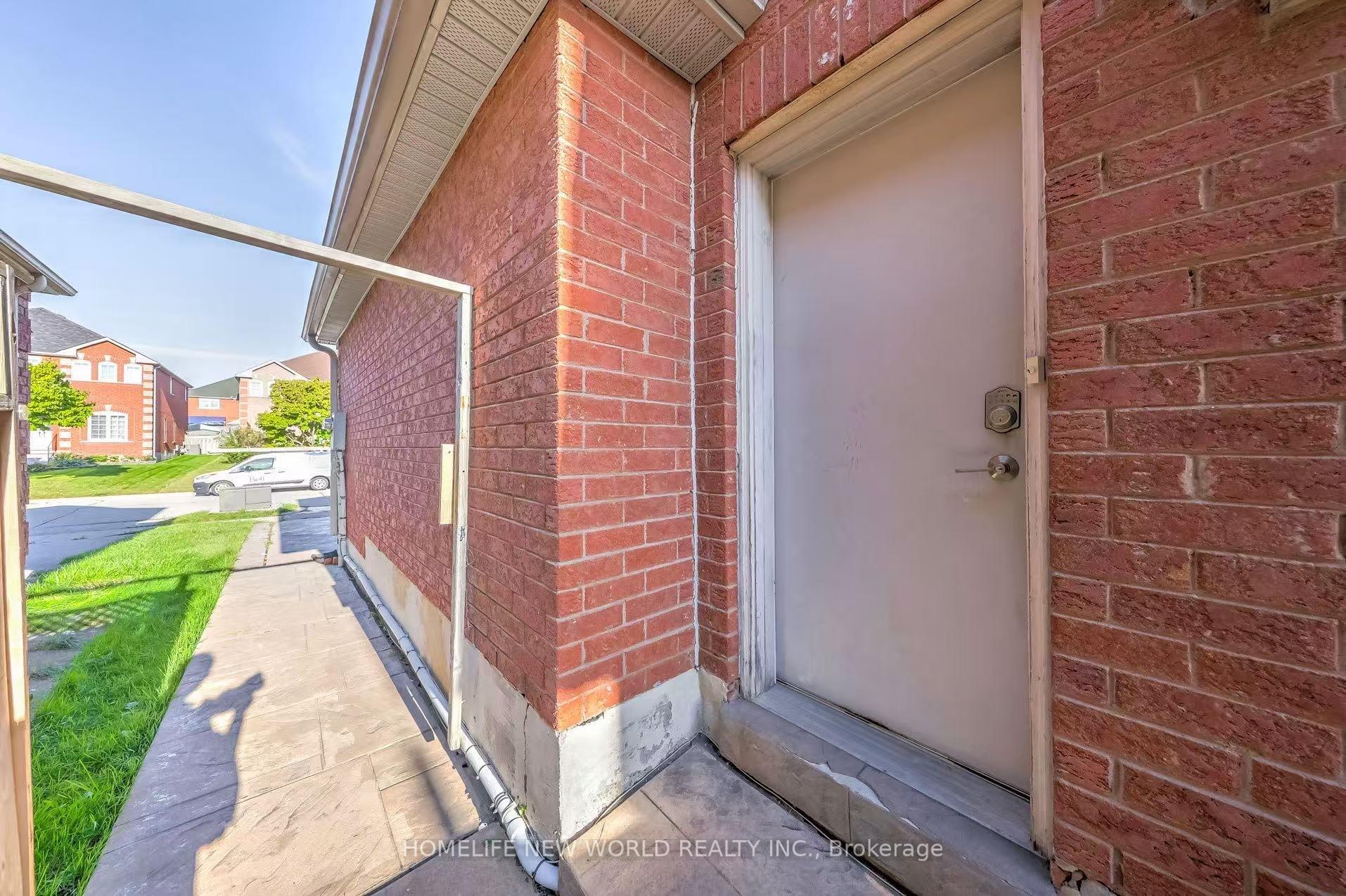 Photo 48 of 37 Beulah Drive, Markham, Middlefield — HOMEH