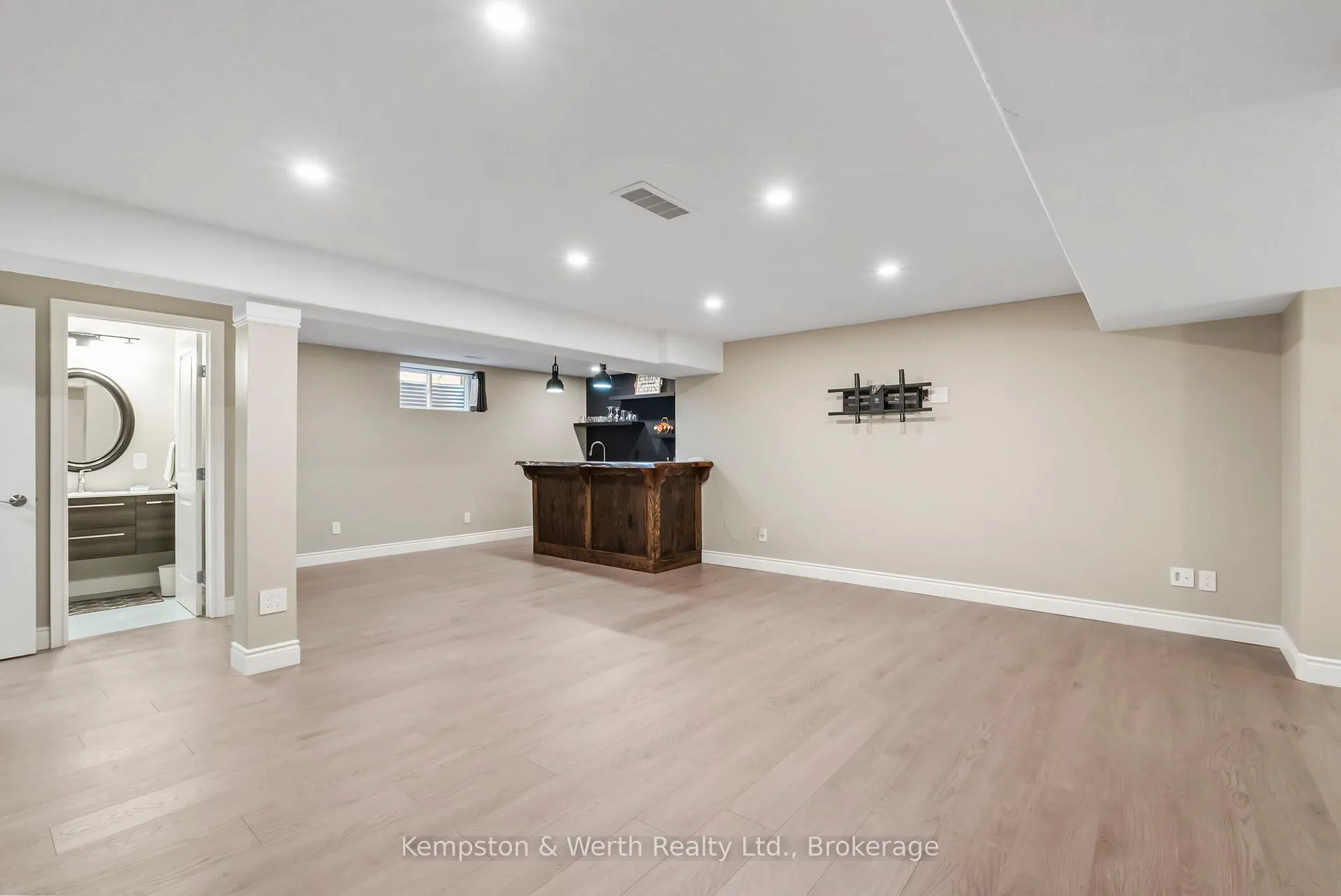 Photo 31 of 86 Forbes Crescent, North Perth, Listowel — HOMEH