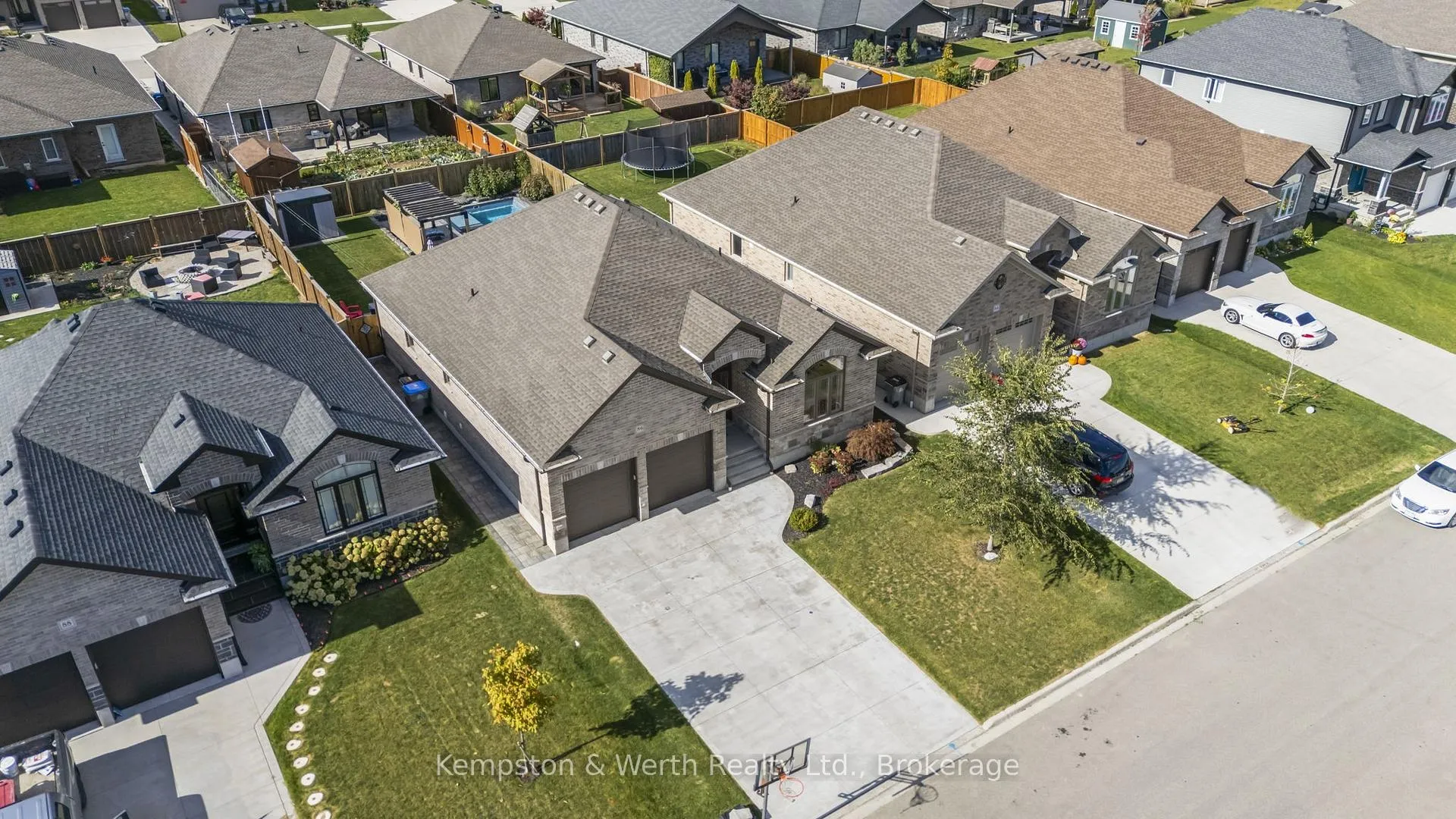 Photo 43 of 86 Forbes Crescent, North Perth, Listowel — HOMEH