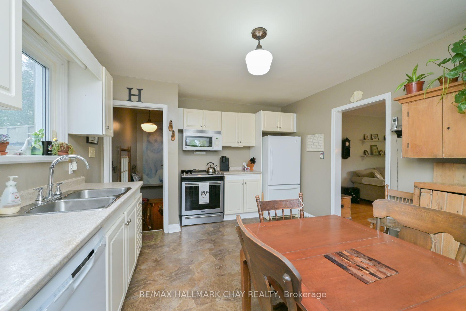 Photo 9 of 57 Nelson Street E, New Tecumseth, Alliston — HOMEH