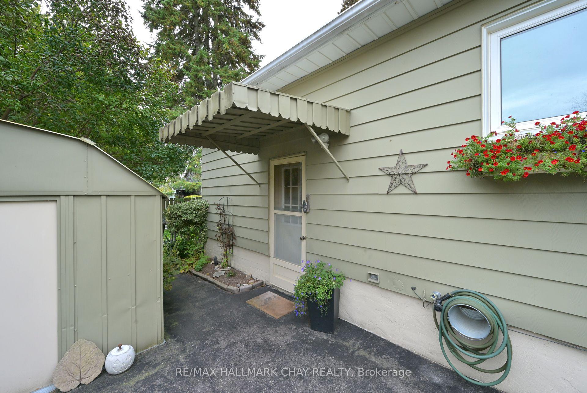 Photo 24 of 57 Nelson Street E, New Tecumseth, Alliston — HOMEH