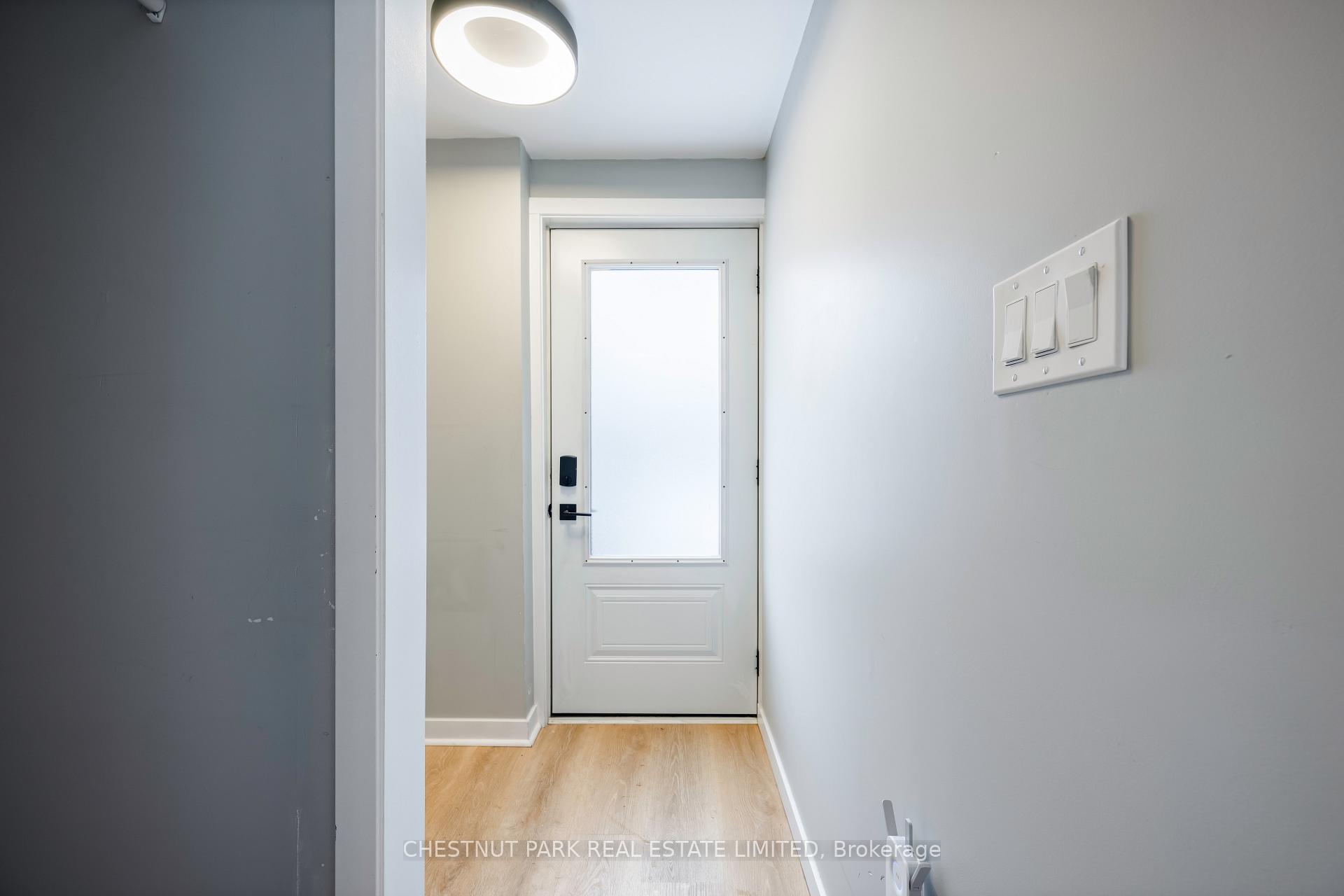 Photo 5 of Unit Unit 2, 291 Broadway, Orangeville — HOMEH