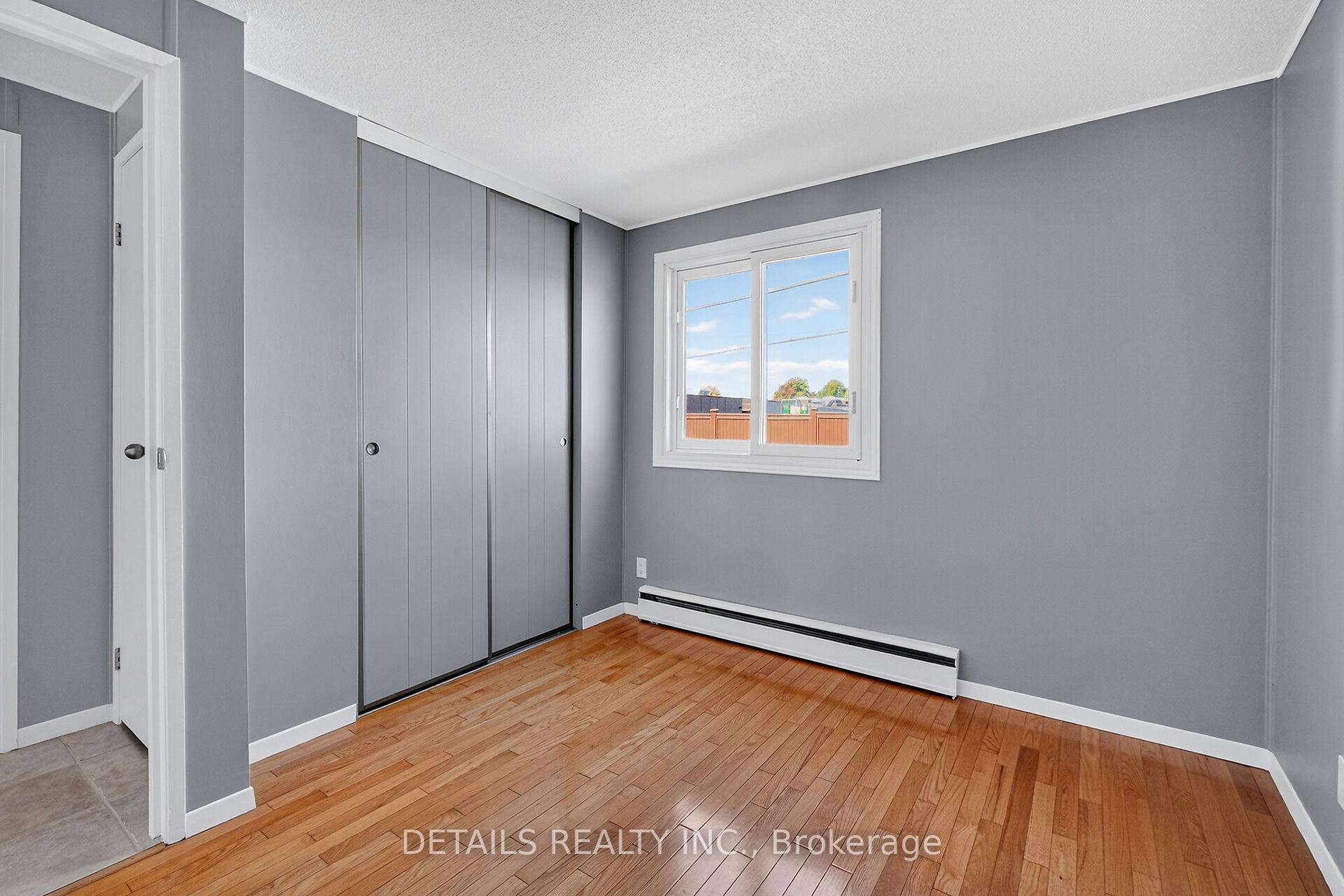 Photo 17 of 289 Amiens Street, Ottawa, Bilberry Creek/Queenswood Heights — HOMEH