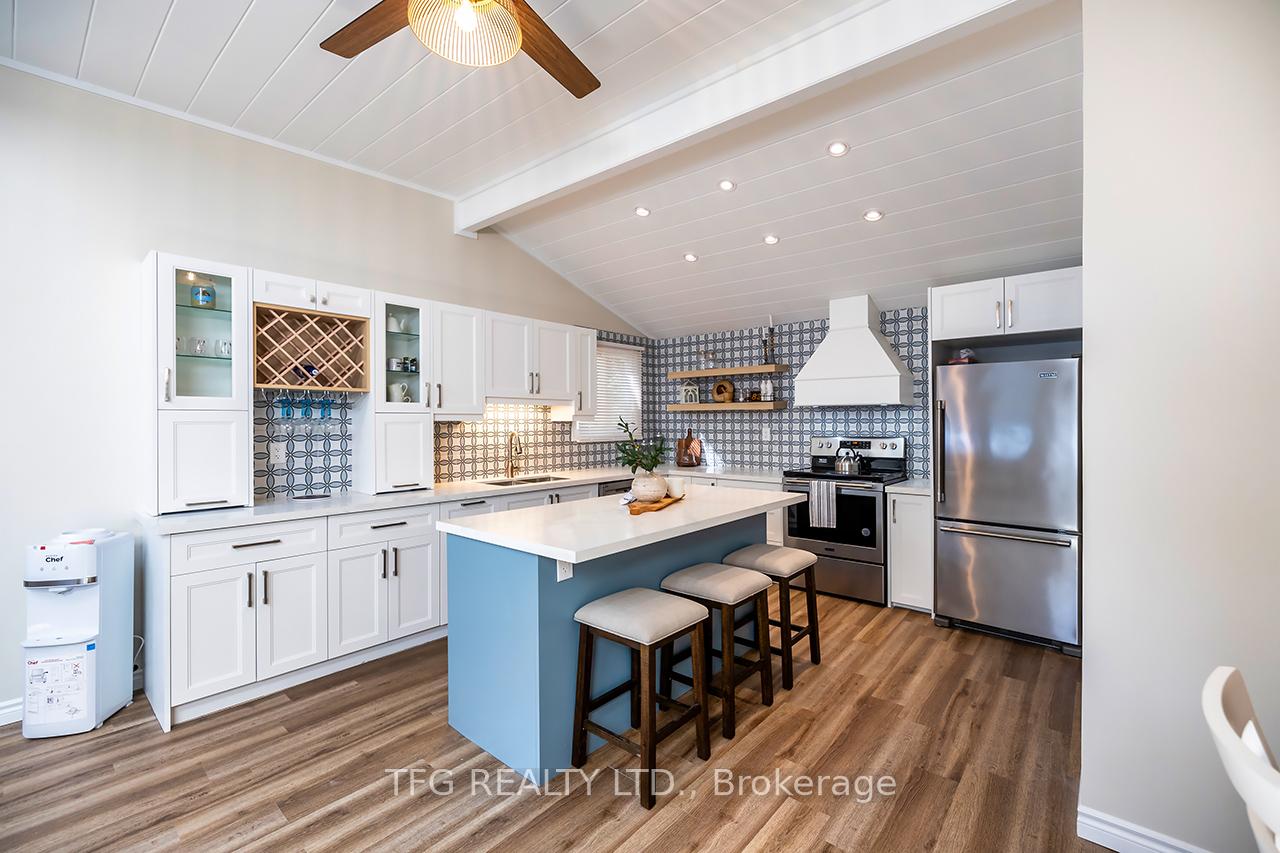 Photo 3 of 167 Moffat Road, North Kawartha — HOMEH