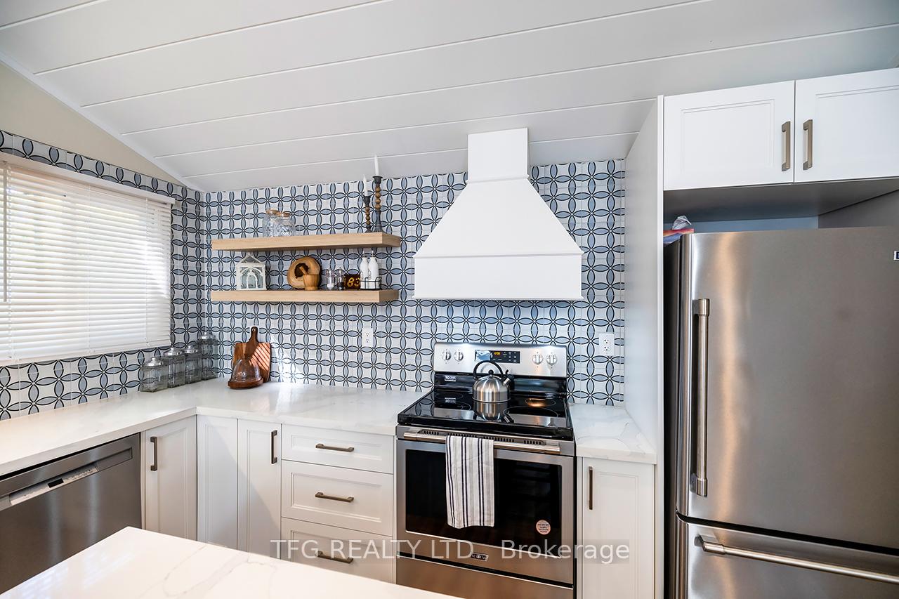 Photo 6 of 167 Moffat Road, North Kawartha — HOMEH