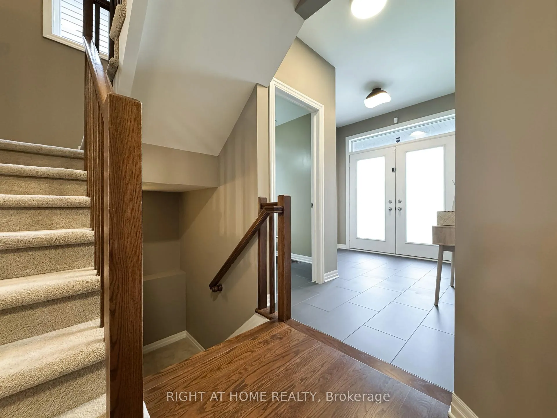 Photo 2 of 506 Peerless Street, Ottawa, Barrhaven - Cedargrove/Fraserdale — HOMEH