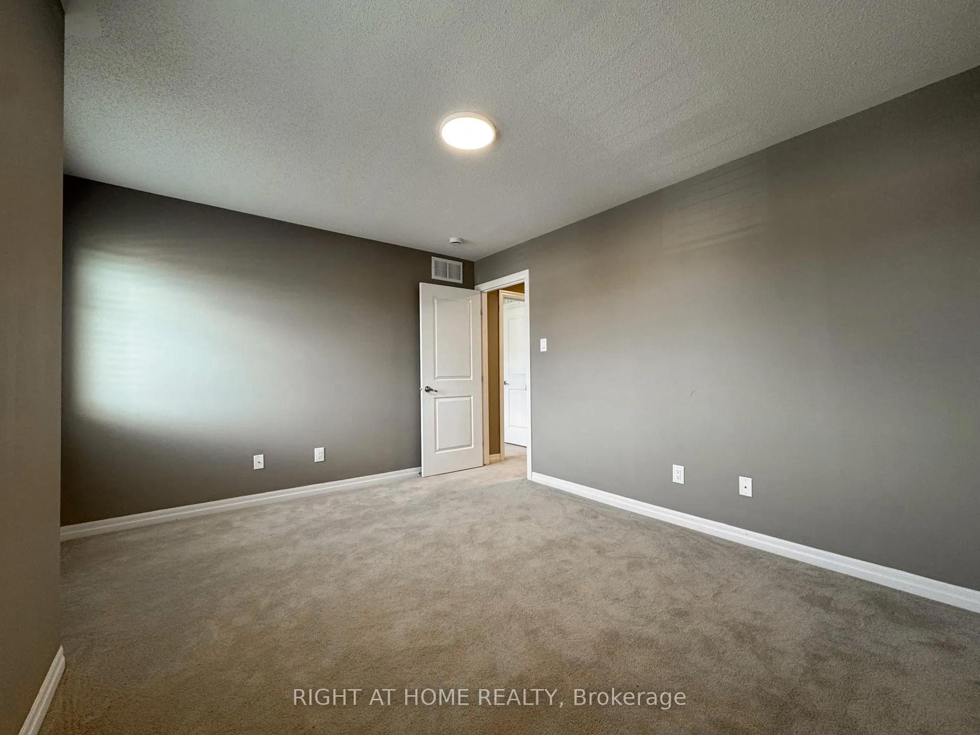 Photo 28 of 506 Peerless Street, Ottawa, Barrhaven - Cedargrove/Fraserdale — HOMEH