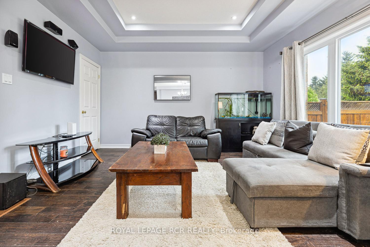 Photo 30 of 155 Preston Drive, Orangeville — HOMEH