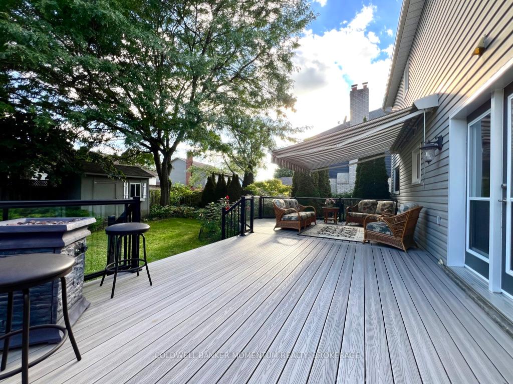 Photo 7 of 8 Meadowbrook Lane, Pelham, Fonthill — HOMEH