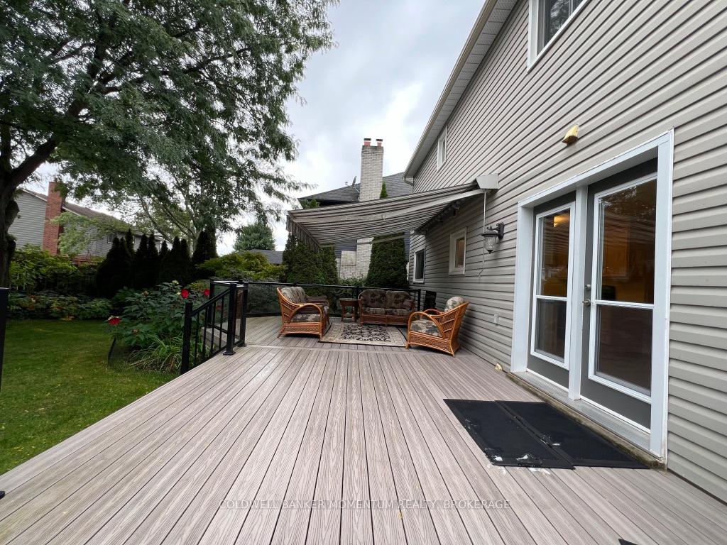 Photo 9 of 8 Meadowbrook Lane, Pelham, Fonthill — HOMEH