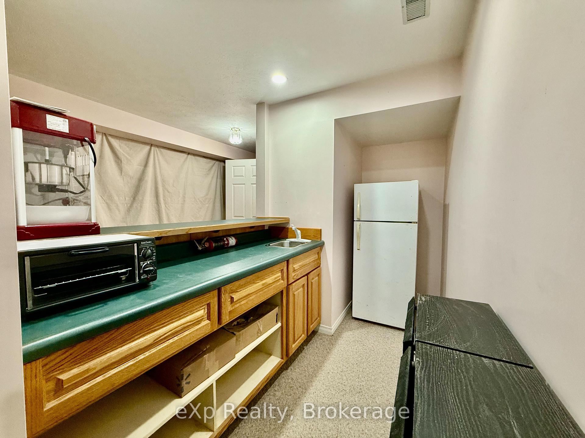 Photo 17 of 730 Scott Street W, North Perth, Listowel — HOMEH