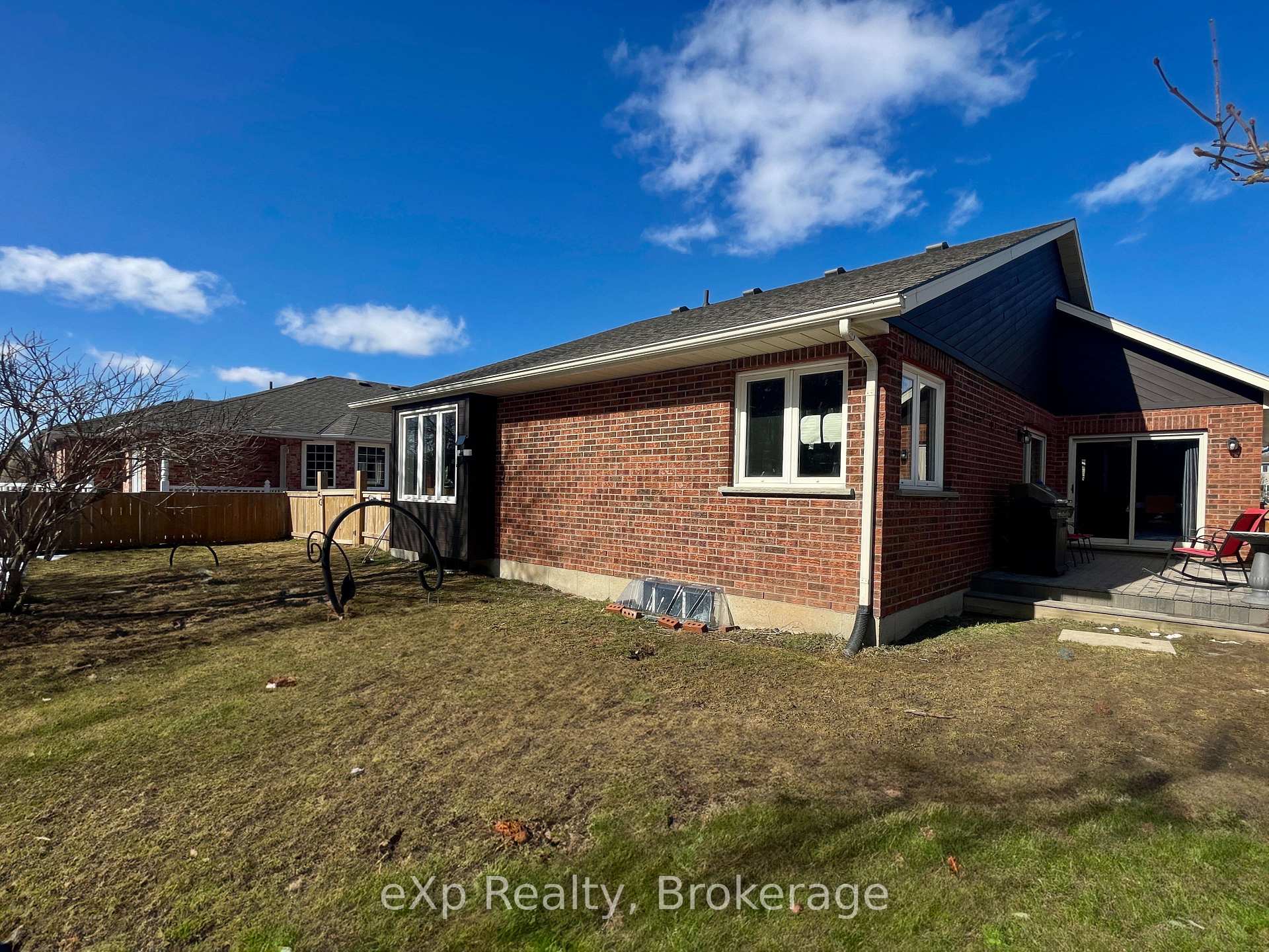 Photo 20 of 730 Scott Street W, North Perth, Listowel — HOMEH