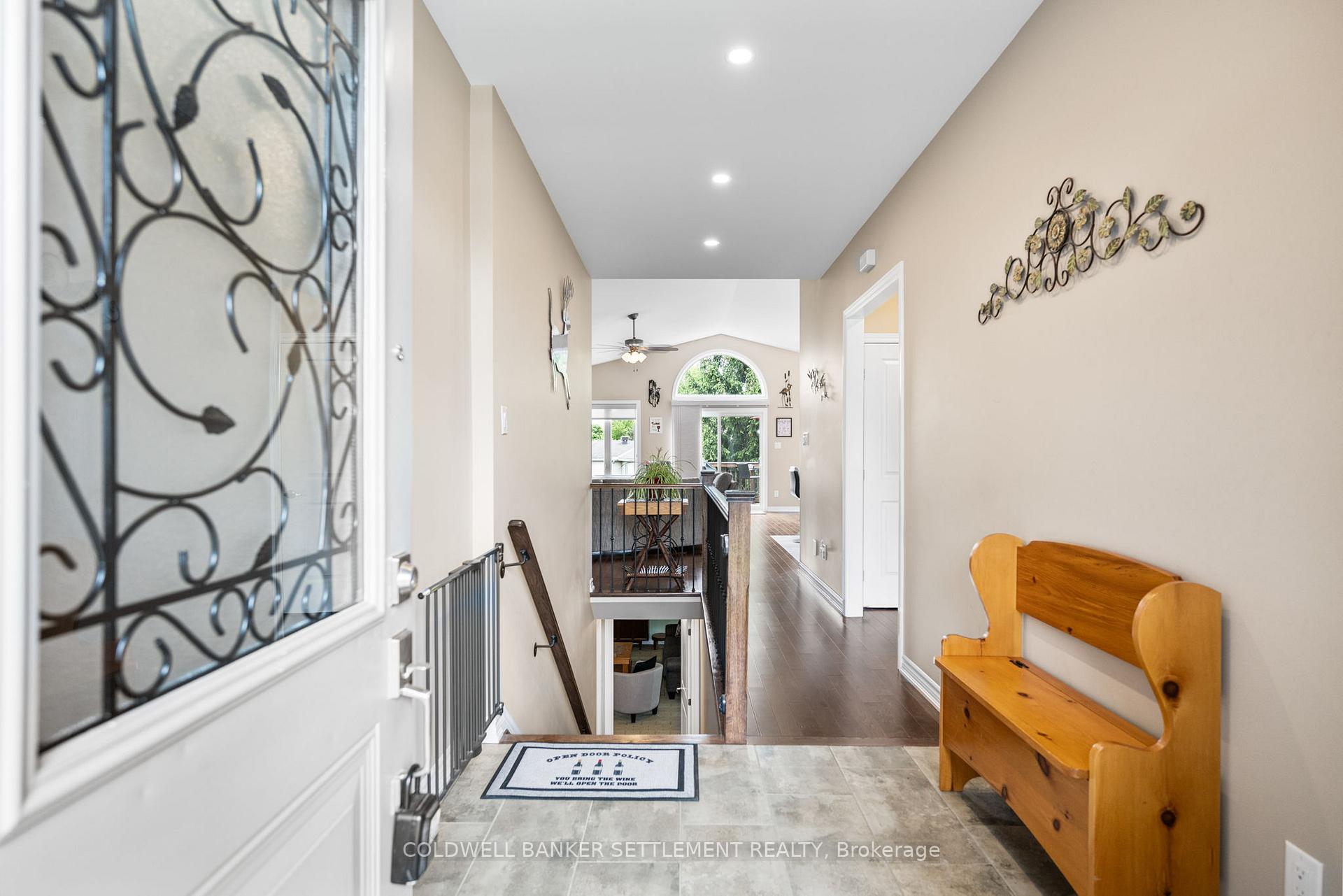 Photo 6 of 8 Senators Gate Drive, Perth — HOMEH