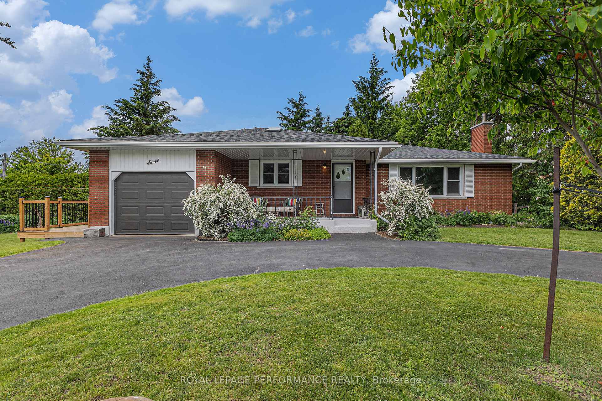 Photo 1 of 7 George Street, North Glengarry, Maxville — HOMEH