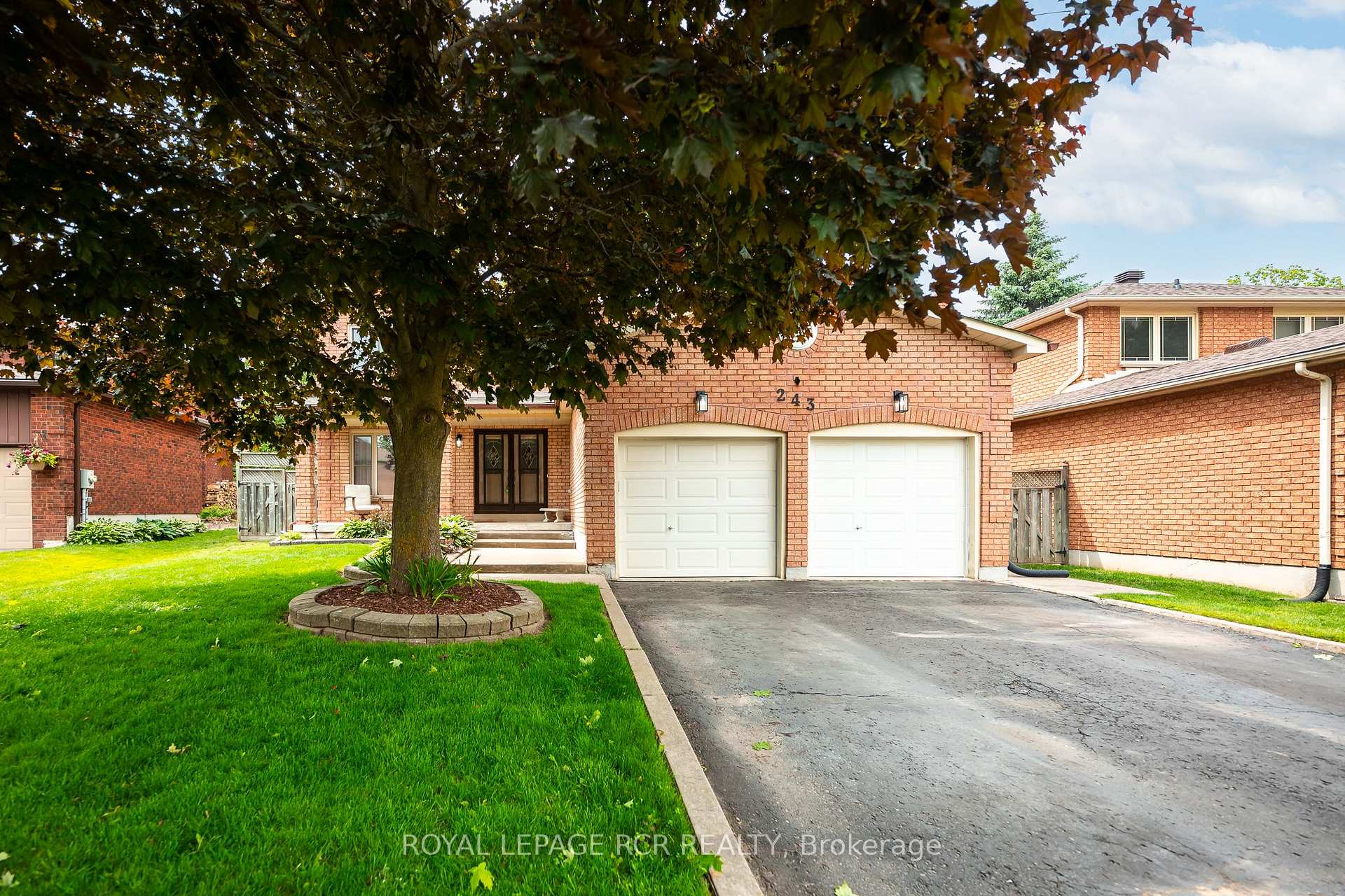 Photo 1 of 243 Beechfield Crescent, Orangeville — HOMEH