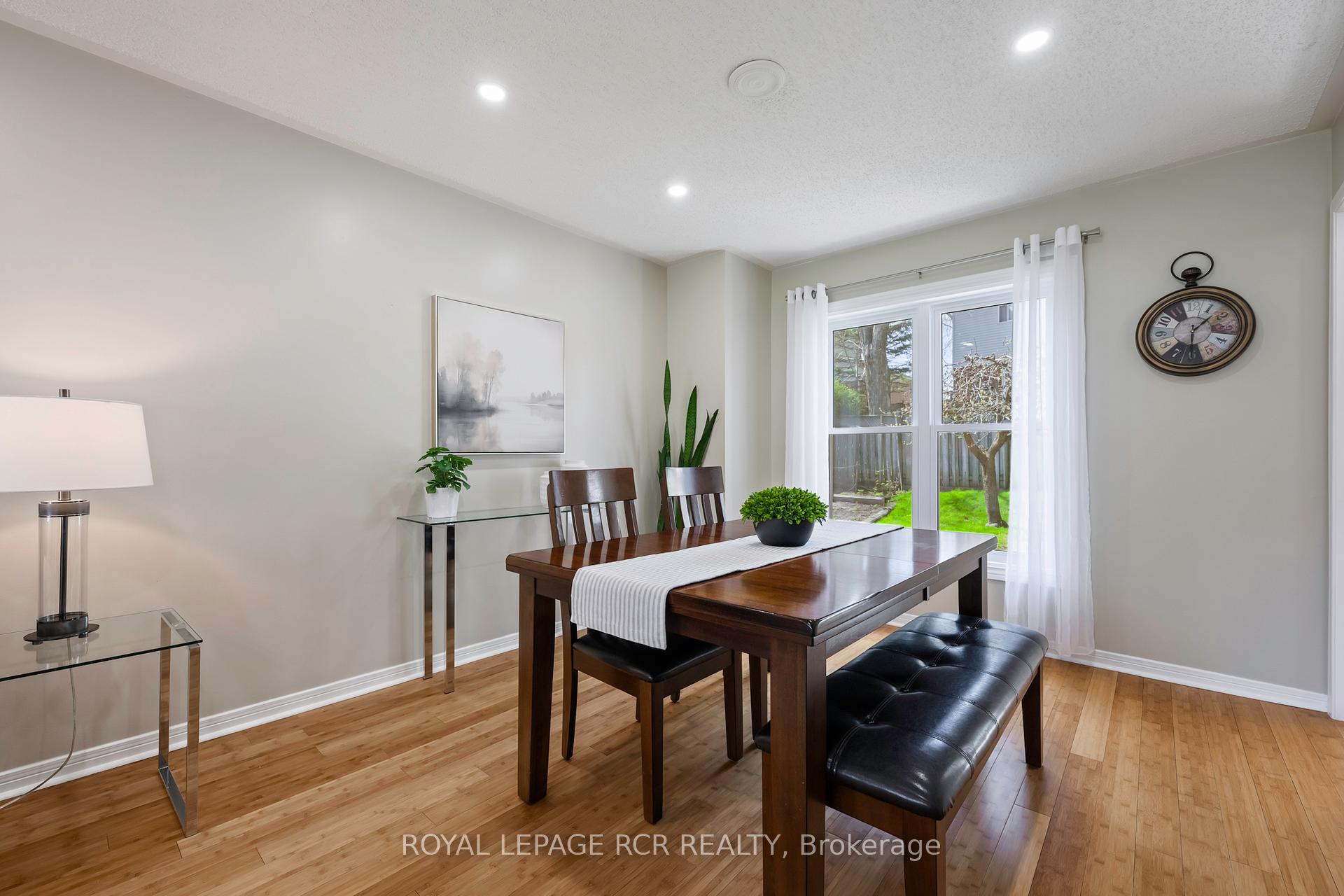 Photo 11 of 243 Beechfield Crescent, Orangeville — HOMEH