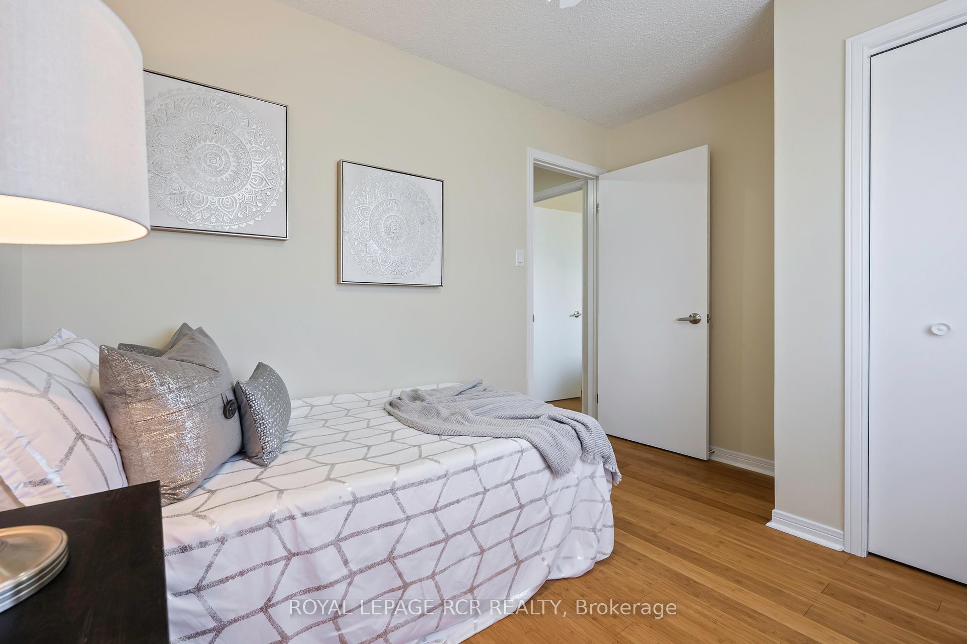 Photo 27 of 243 Beechfield Crescent, Orangeville — HOMEH