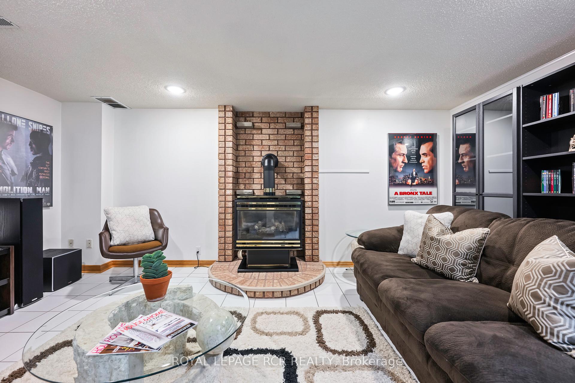 Photo 37 of 243 Beechfield Crescent, Orangeville — HOMEH