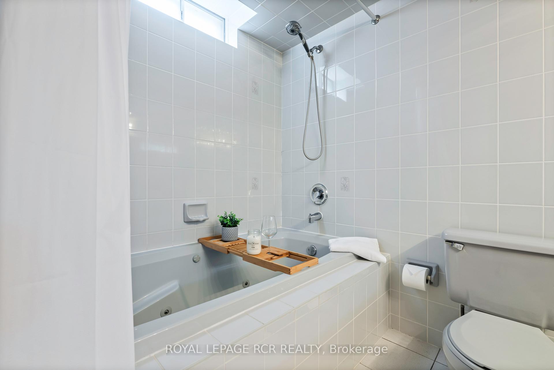 Photo 40 of 243 Beechfield Crescent, Orangeville — HOMEH
