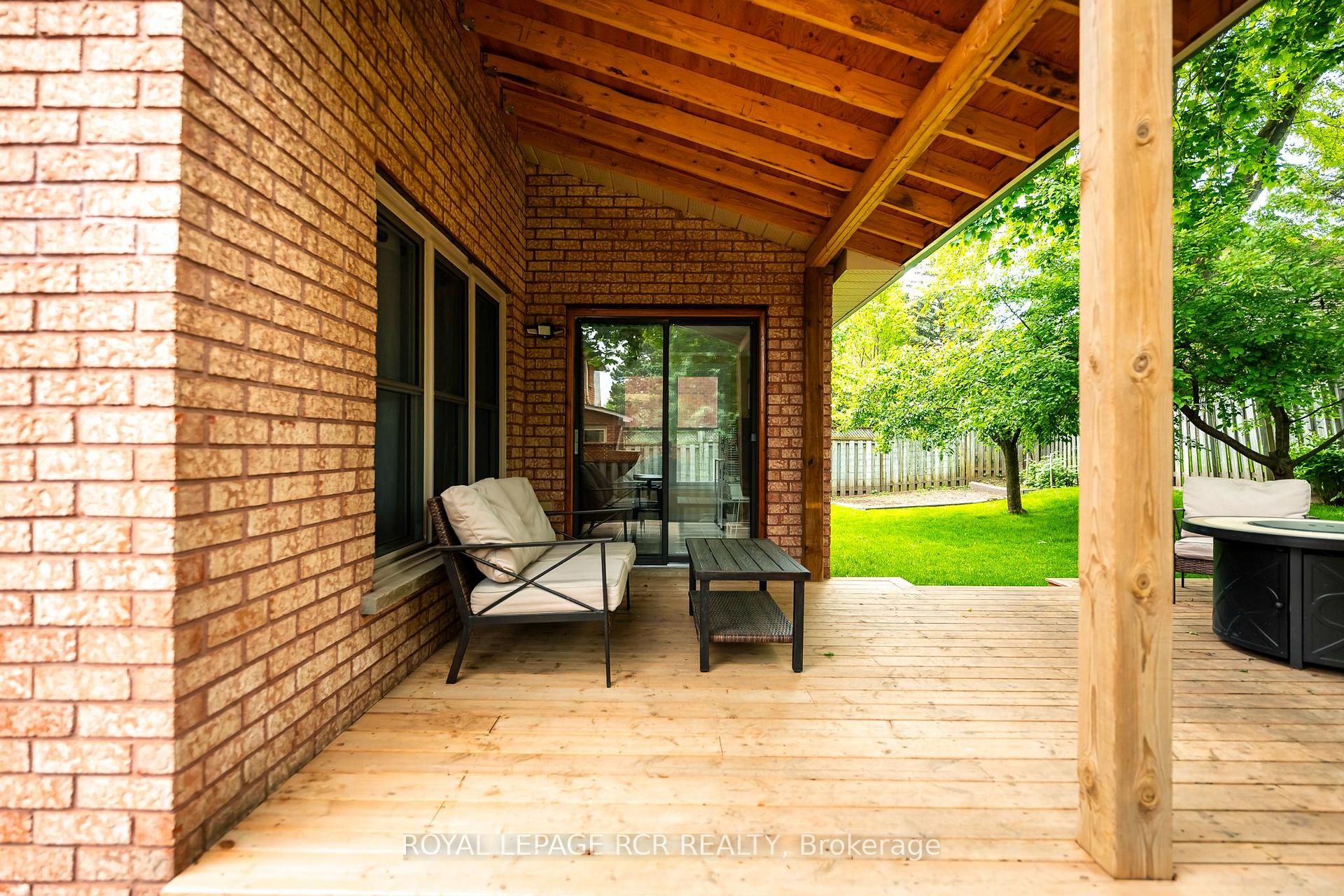 Photo 49 of 243 Beechfield Crescent, Orangeville — HOMEH