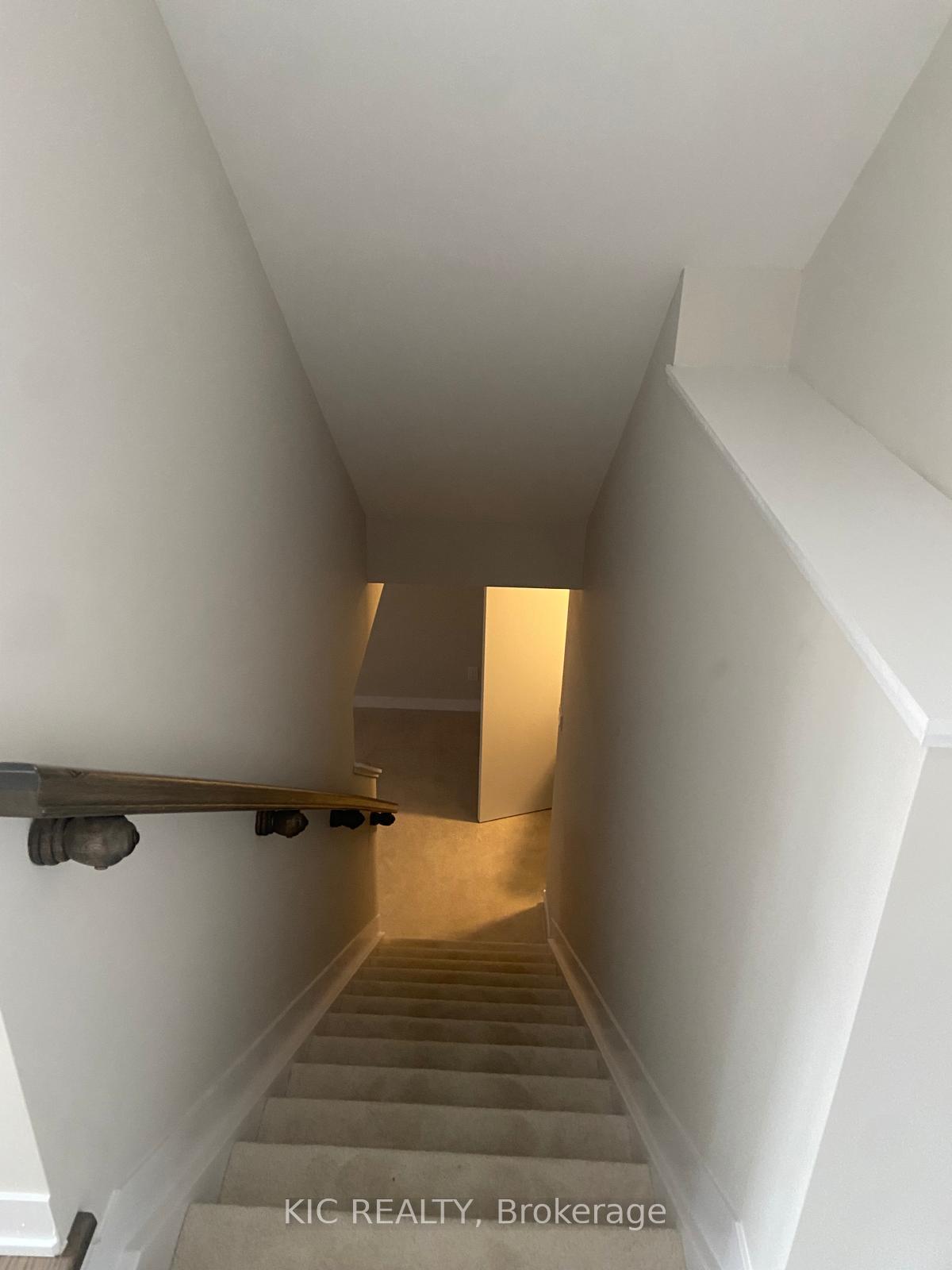 Photo 16 of 139 Ryan Reynolds Way, Ottawa, Avalon West — HOMEH