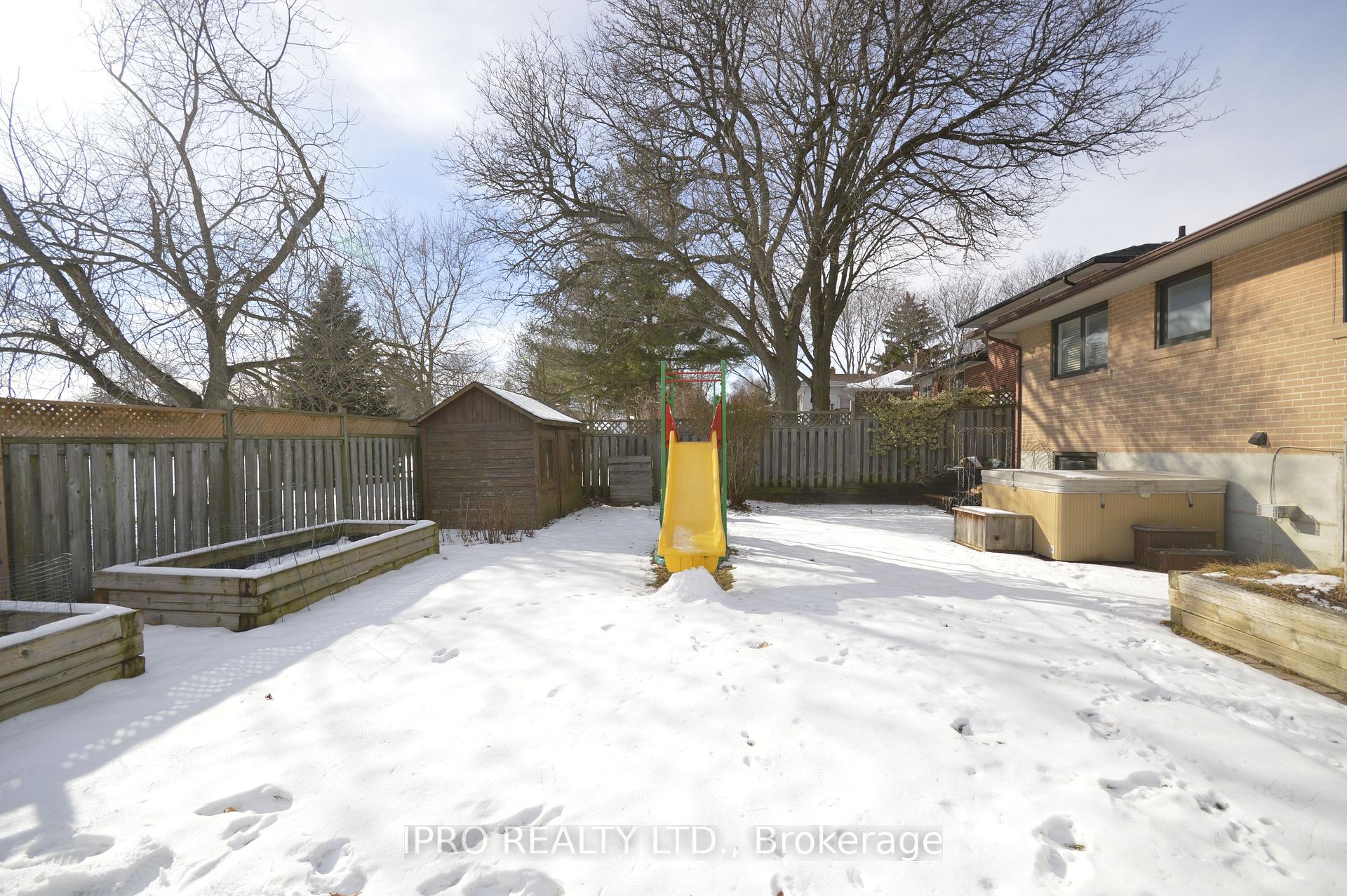 Photo 14 of Unit Lower, 67 Lincoln Green Drive, Markham, Bullock — HOMEH
