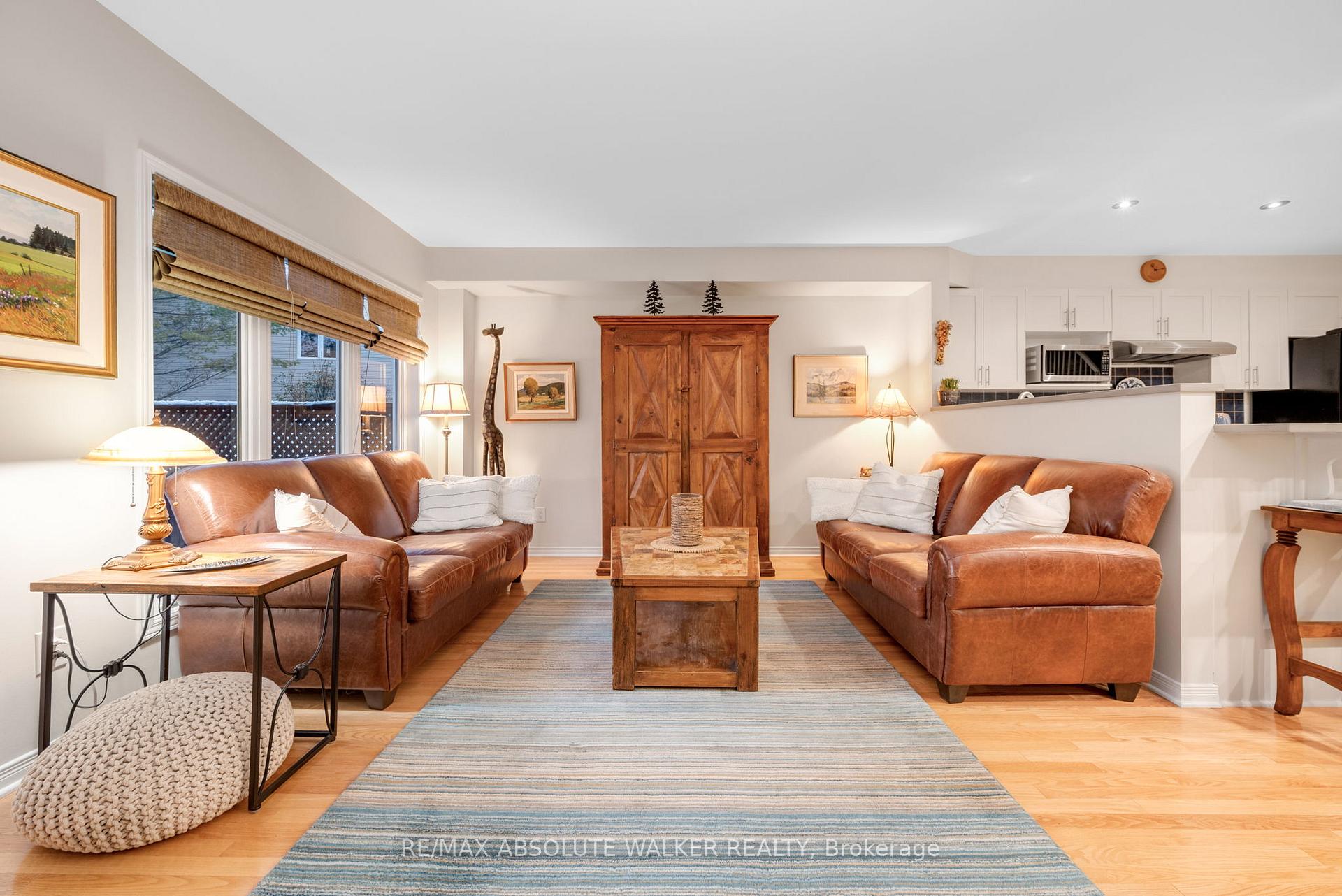 Photo 5 of 134 Parkrose Private, Ottawa, Chatelaine Village — HOMEH