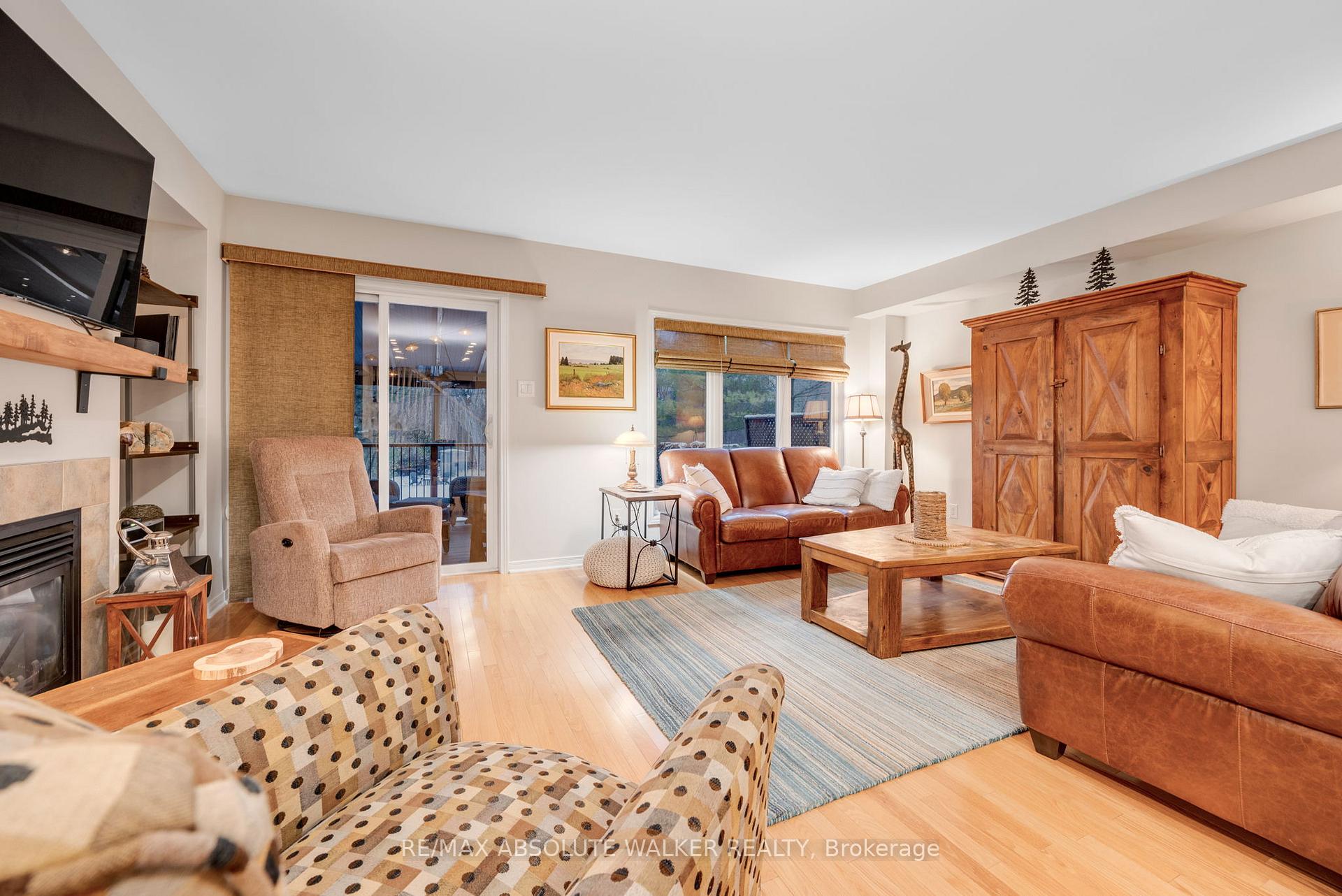 Photo 9 of 134 Parkrose Private, Ottawa, Chatelaine Village — HOMEH