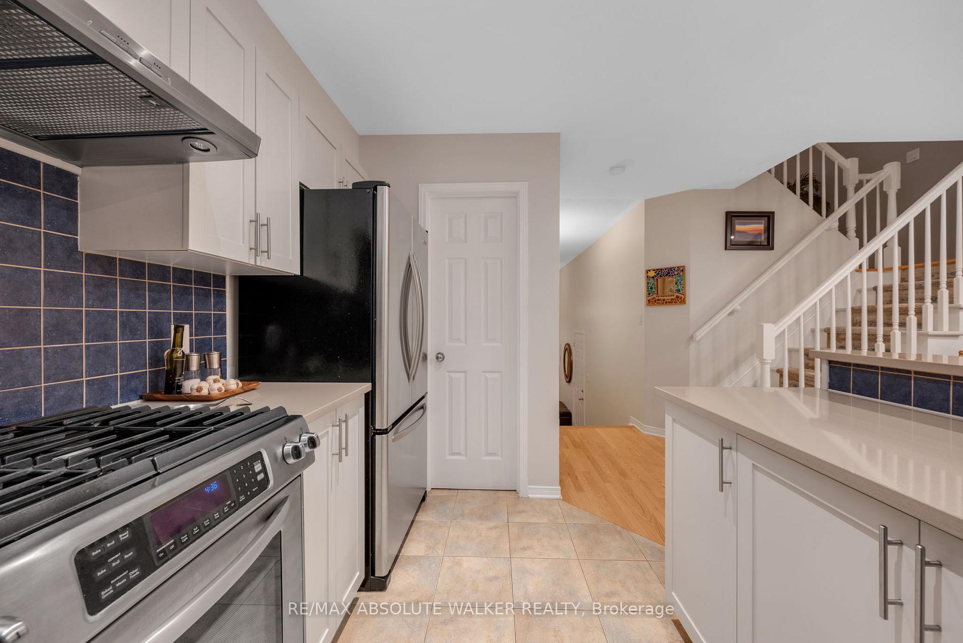 Photo 14 of 134 Parkrose Private, Ottawa, Chatelaine Village — HOMEH