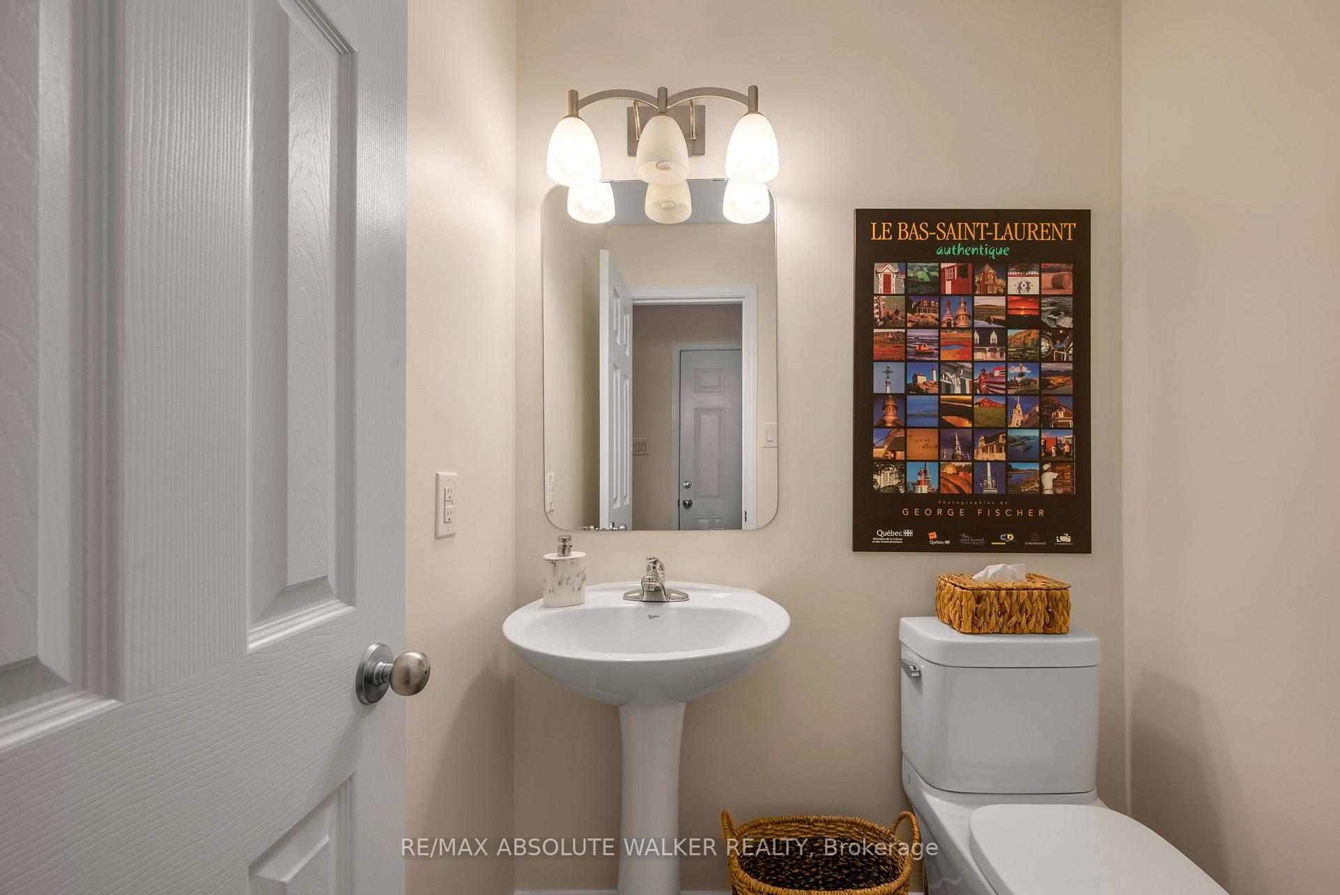 Photo 17 of 134 Parkrose Private, Ottawa, Chatelaine Village — HOMEH