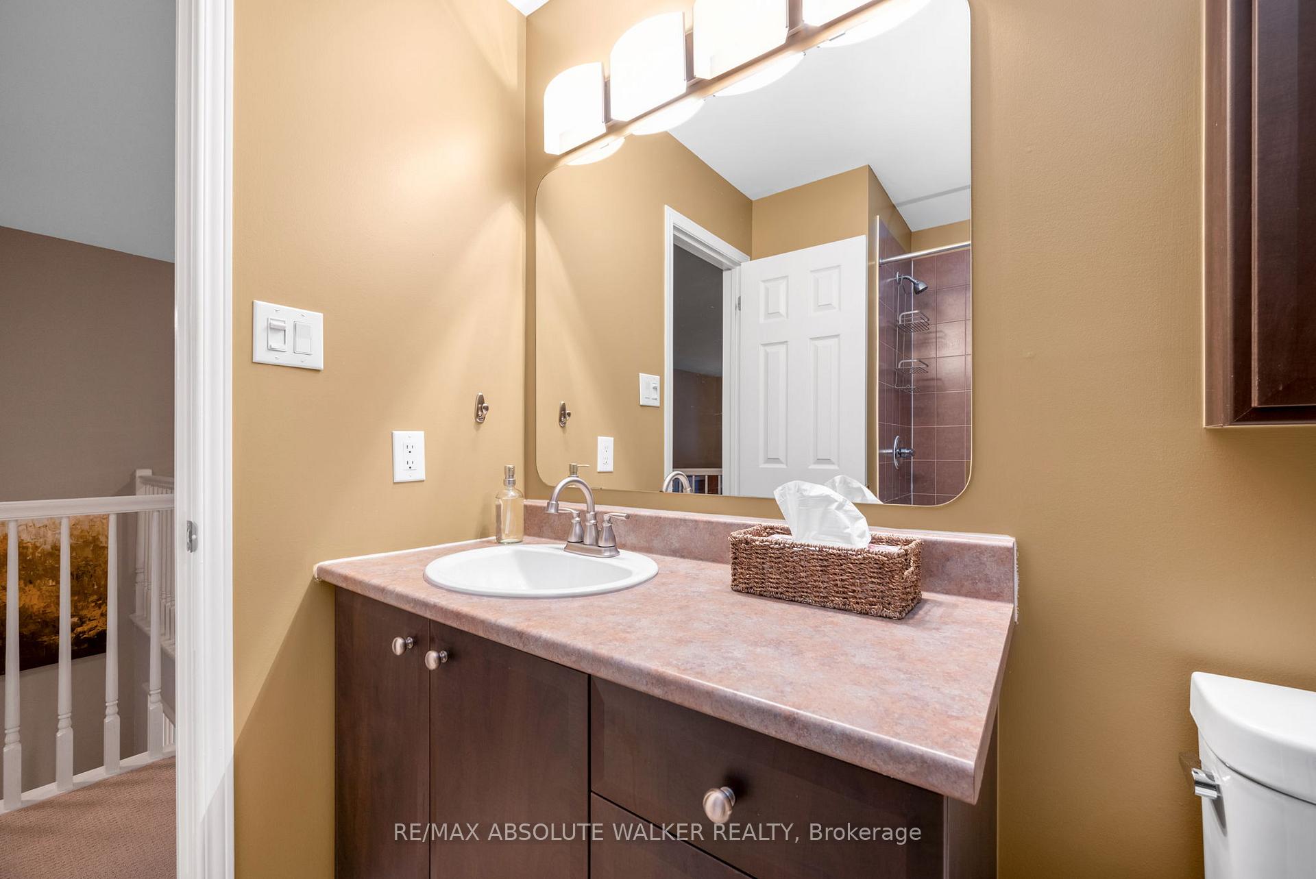 Photo 27 of 134 Parkrose Private, Ottawa, Chatelaine Village — HOMEH