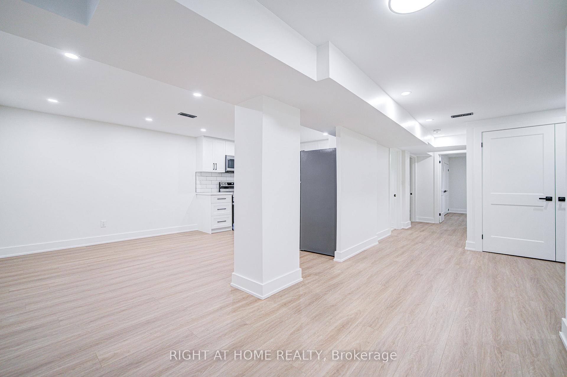 Photo 11 of (LOWER) 705 Glenforest Street, Oshawa, Northglen — HOMEH