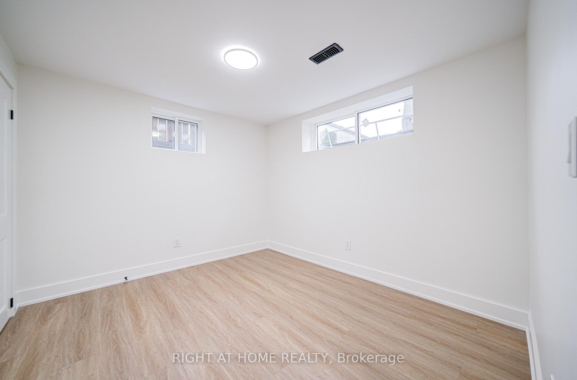 Photo 19 of (LOWER) 705 Glenforest Street, Oshawa, Northglen — HOMEH
