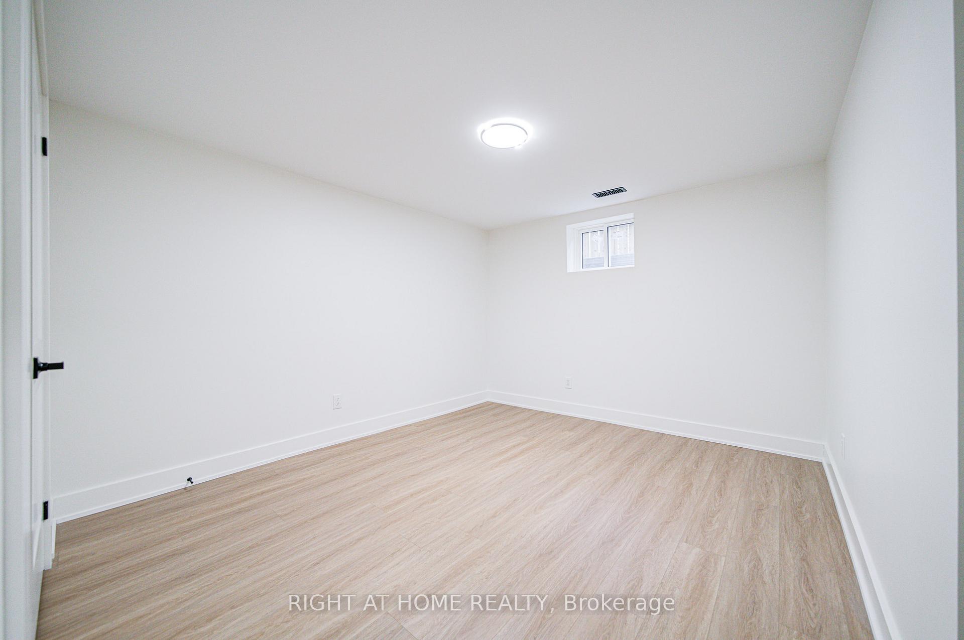 Photo 22 of (LOWER) 705 Glenforest Street, Oshawa, Northglen — HOMEH