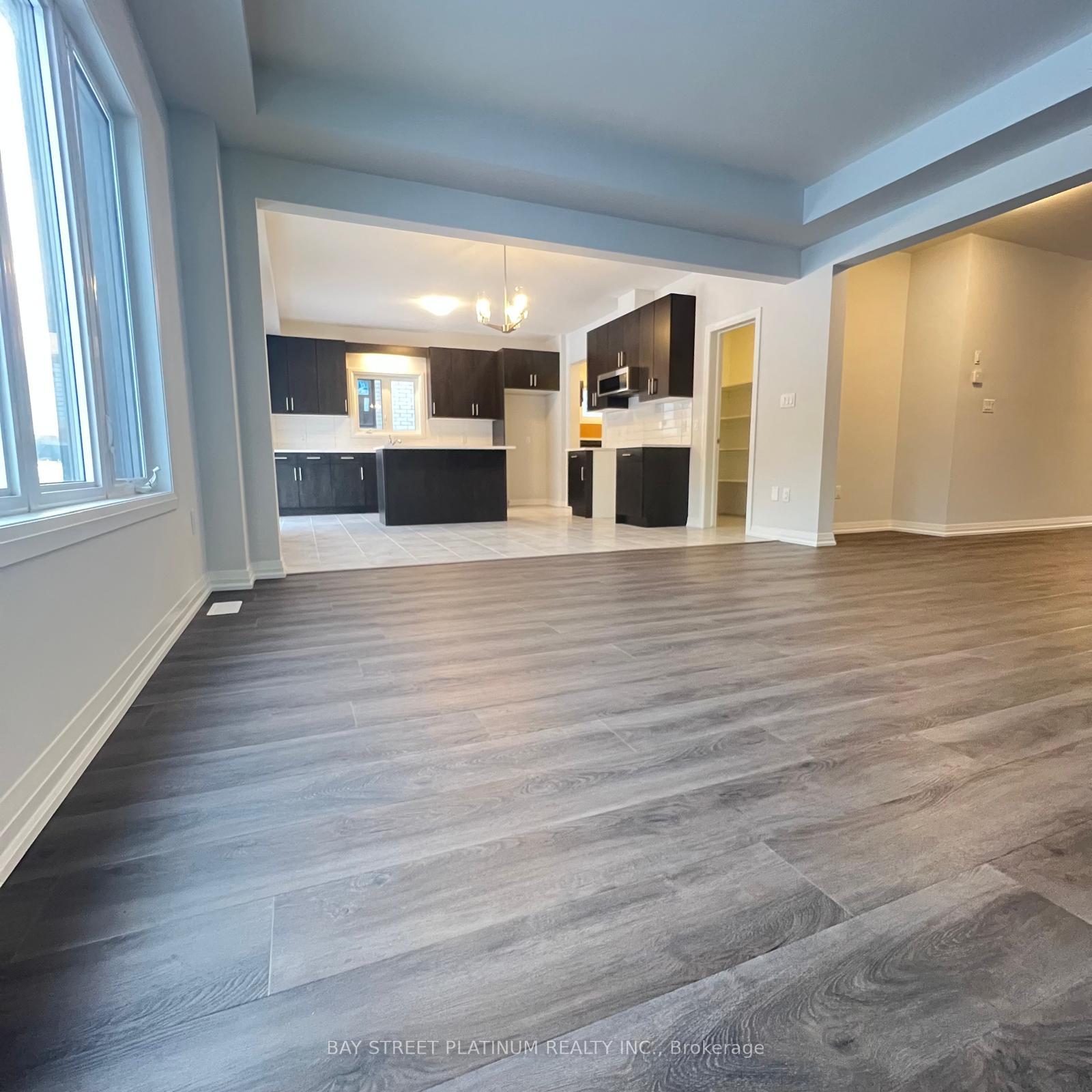 Photo 6 of 92 Acacia Rd, Pelham, Fonthill — HOMEH