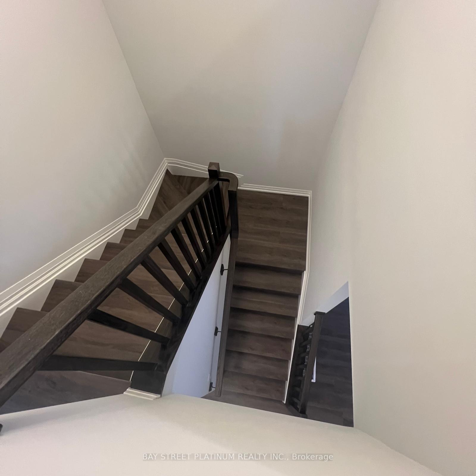 Photo 17 of 92 Acacia Rd, Pelham, Fonthill — HOMEH