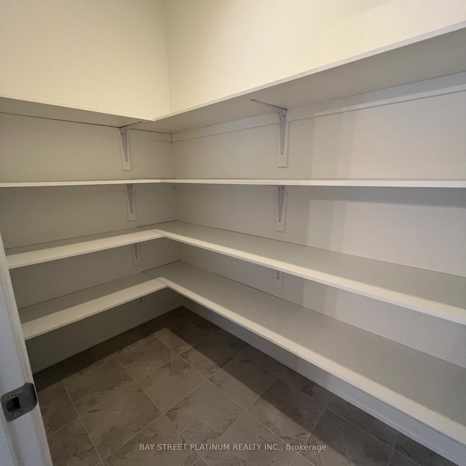Photo 33 of 92 Acacia Rd, Pelham, Fonthill — HOMEH