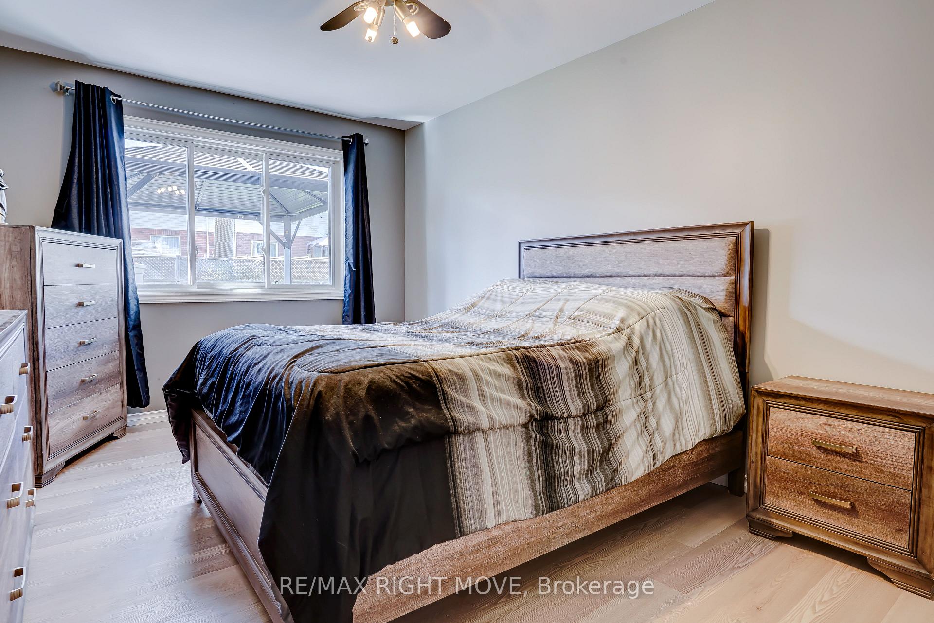 Photo 15 of 32 Julia Crescent, Orillia — HOMEH