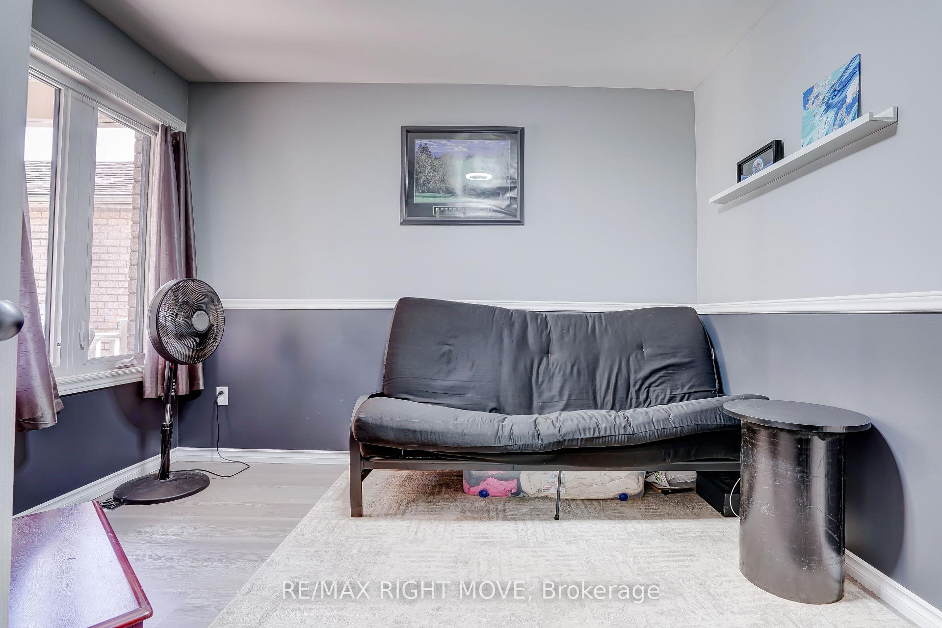 Photo 16 of 32 Julia Crescent, Orillia — HOMEH