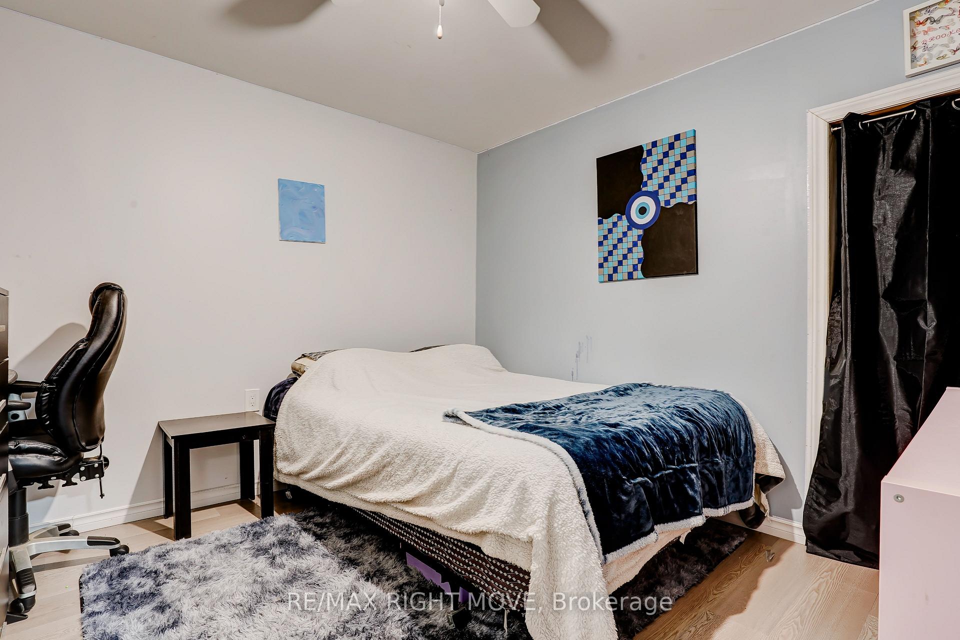 Photo 21 of 32 Julia Crescent, Orillia — HOMEH