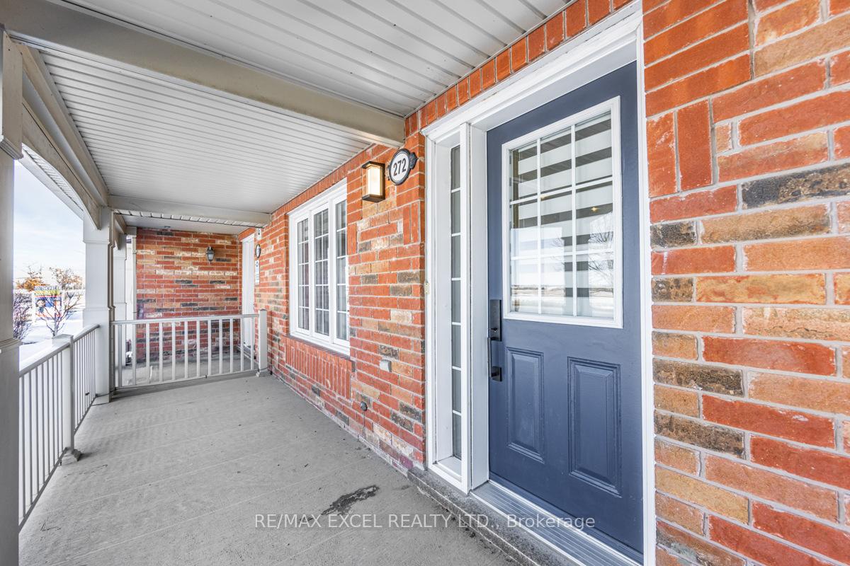 Photo 24 of 272 Gas Lamp Lane, Markham, Cornell — HOMEH