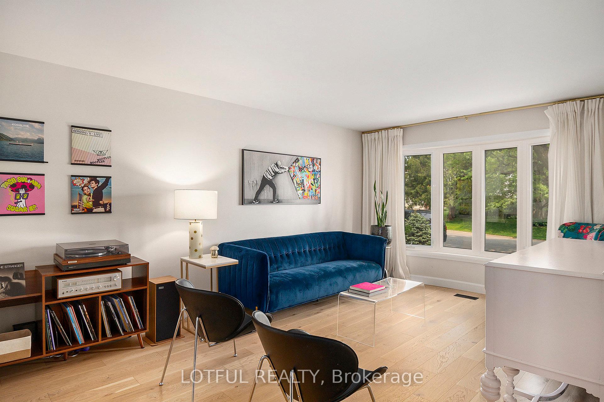 Photo 11 of 1147 Ste. Therese Lane, Ottawa, Convent Glen North — HOMEH
