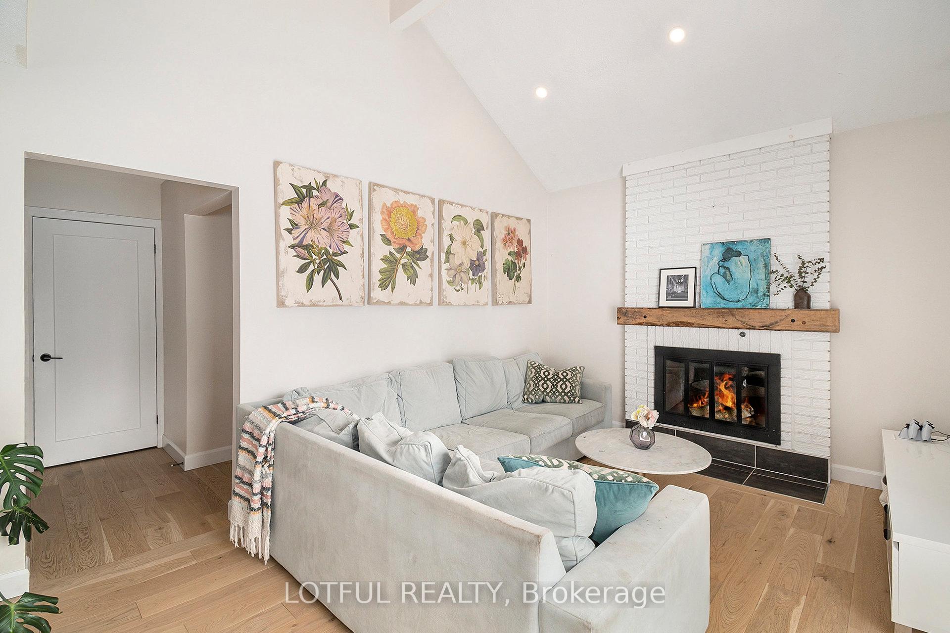 Photo 13 of 1147 Ste. Therese Lane, Ottawa, Convent Glen North — HOMEH