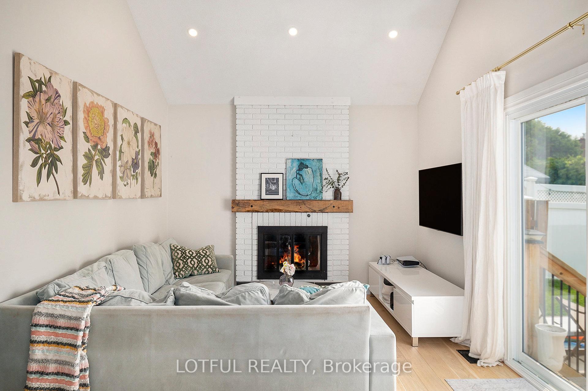 Photo 15 of 1147 Ste. Therese Lane, Ottawa, Convent Glen North — HOMEH